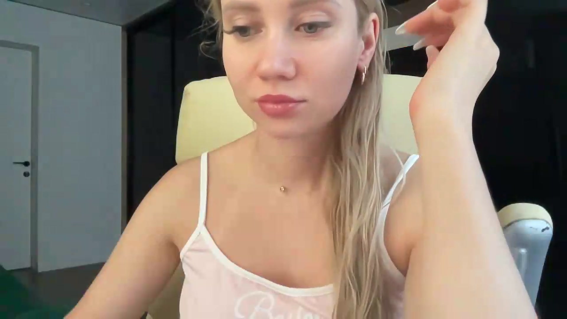 Gallery image thumbnail from Miss_Sylvia's myfreecams stream on, 07/15/2026, 15:28 image 12 of 20