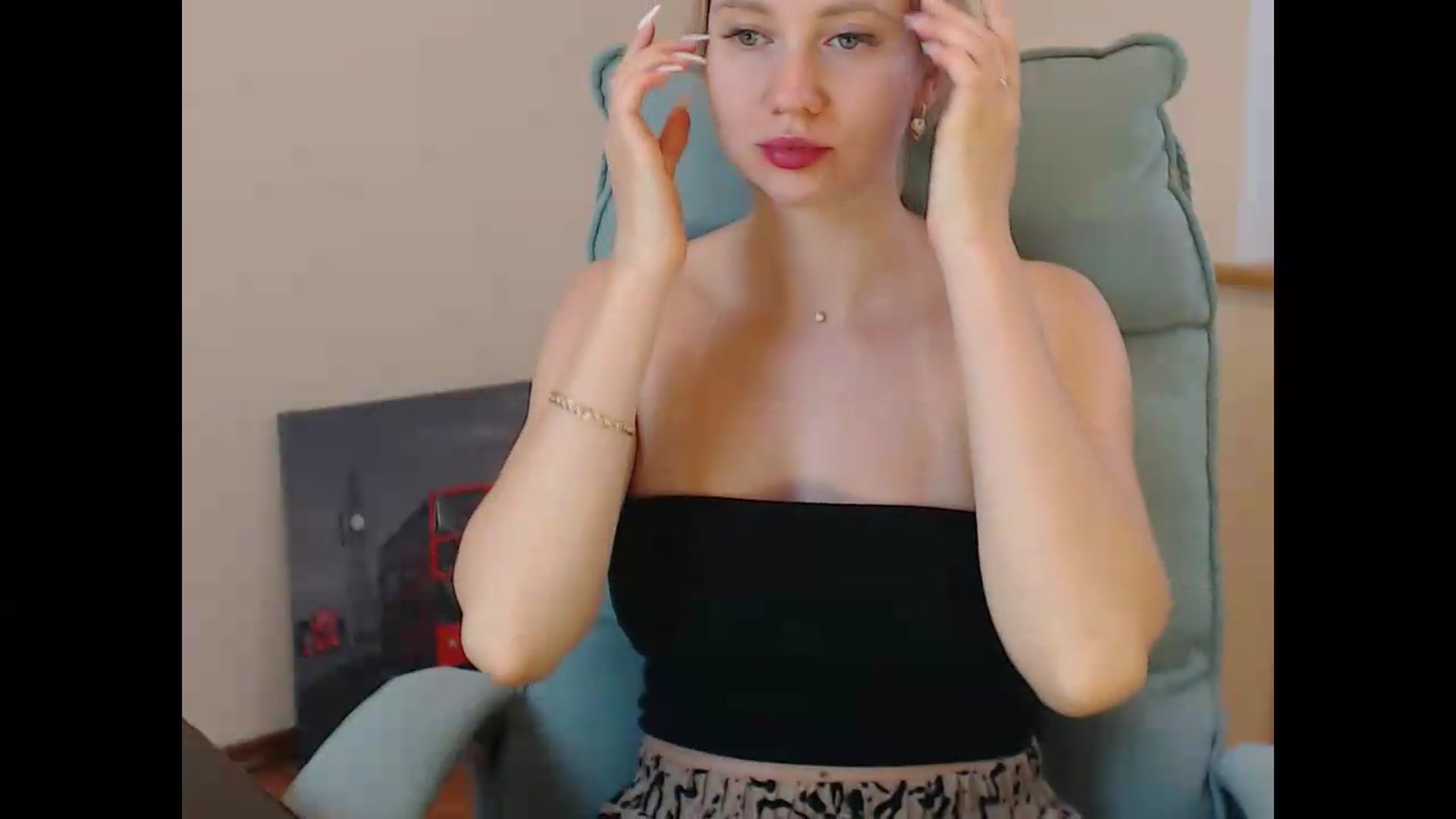 Gallery image thumbnail from Miss_Sylvia's myfreecams stream on, 07/17/2026, 19:24 image 9 of 20