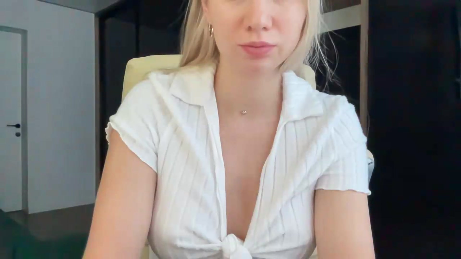 Gallery image thumbnail from Miss_Sylvia's myfreecams stream on, 07/18/2026, 15:45 image 19 of 20