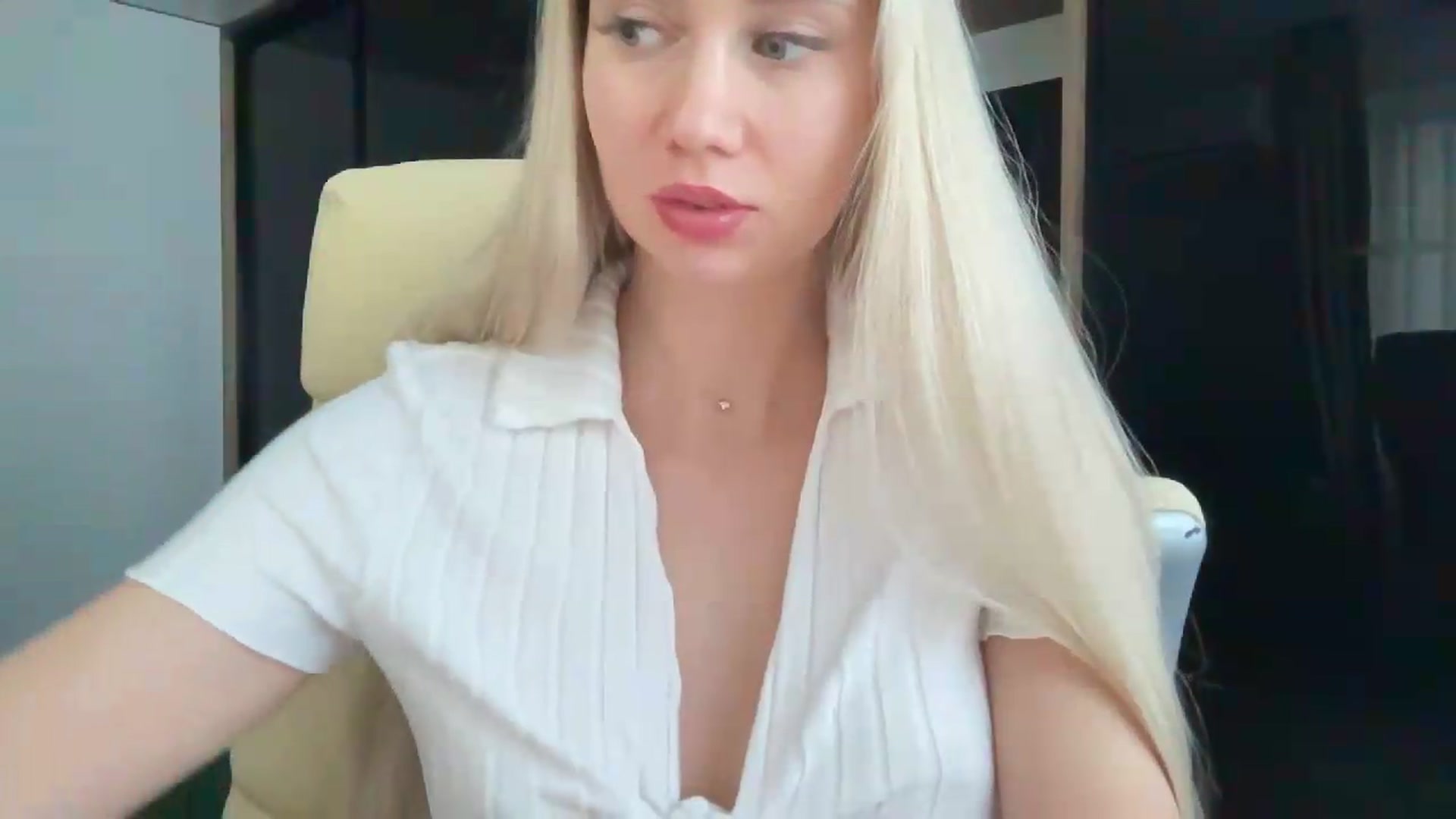 Gallery image thumbnail from Miss_Sylvia's myfreecams stream on, 07/18/2026, 17:38 image 4 of 20