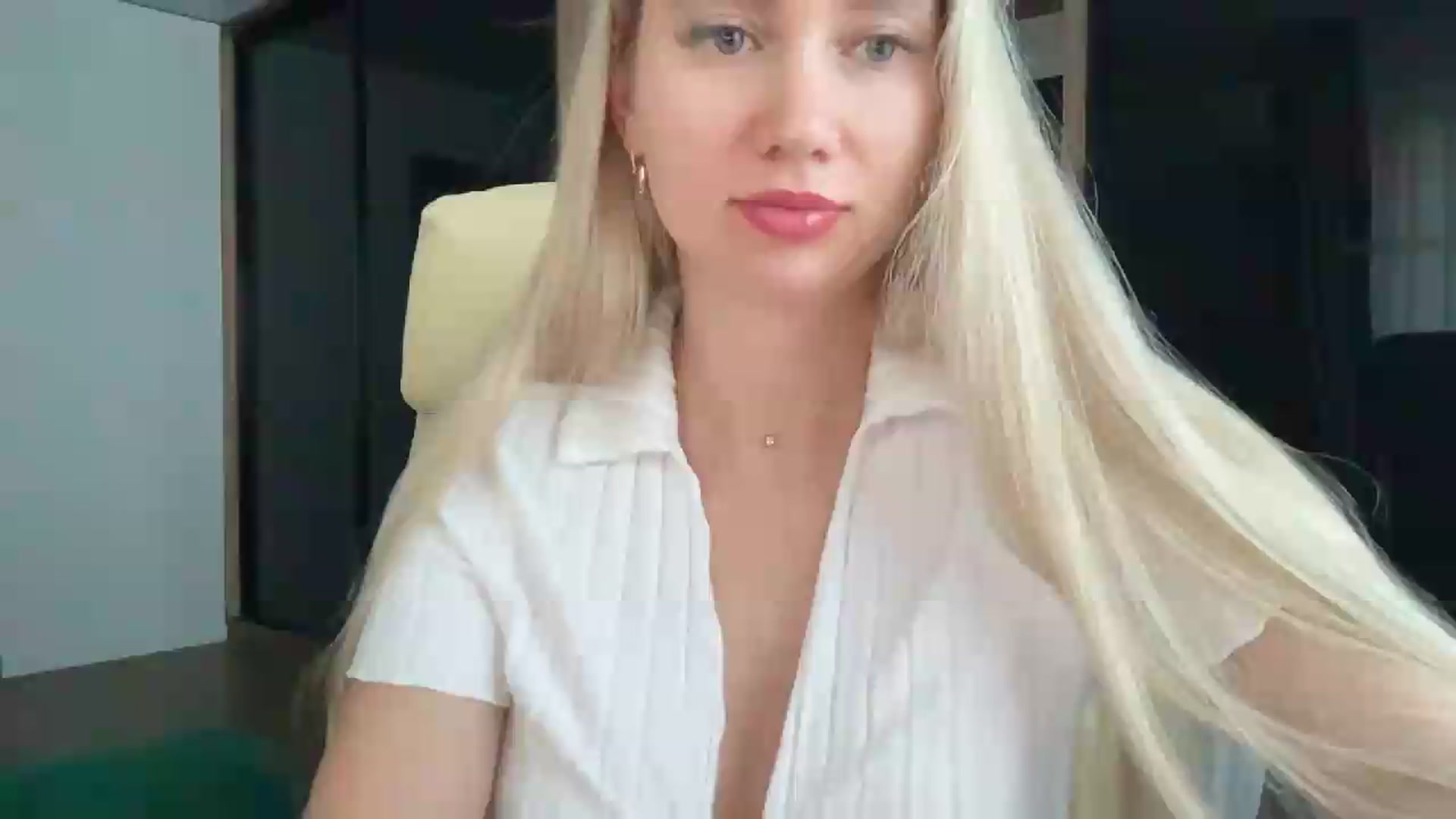 Gallery image thumbnail from Miss_Sylvia's myfreecams stream on, 07/18/2026, 17:38 image 10 of 20