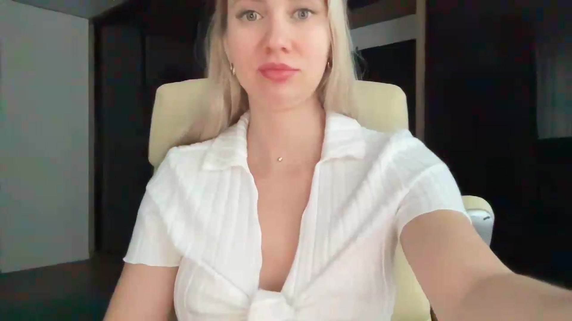 Gallery image thumbnail from Miss_Sylvia's myfreecams stream on, 07/18/2026, 17:59 image 8 of 20