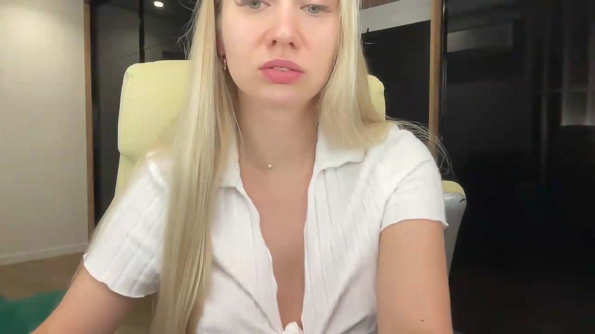 Gallery image thumbnail from Miss_Sylvia's myfreecams stream on, 07/18/2026, 20:22 image 20 of 20