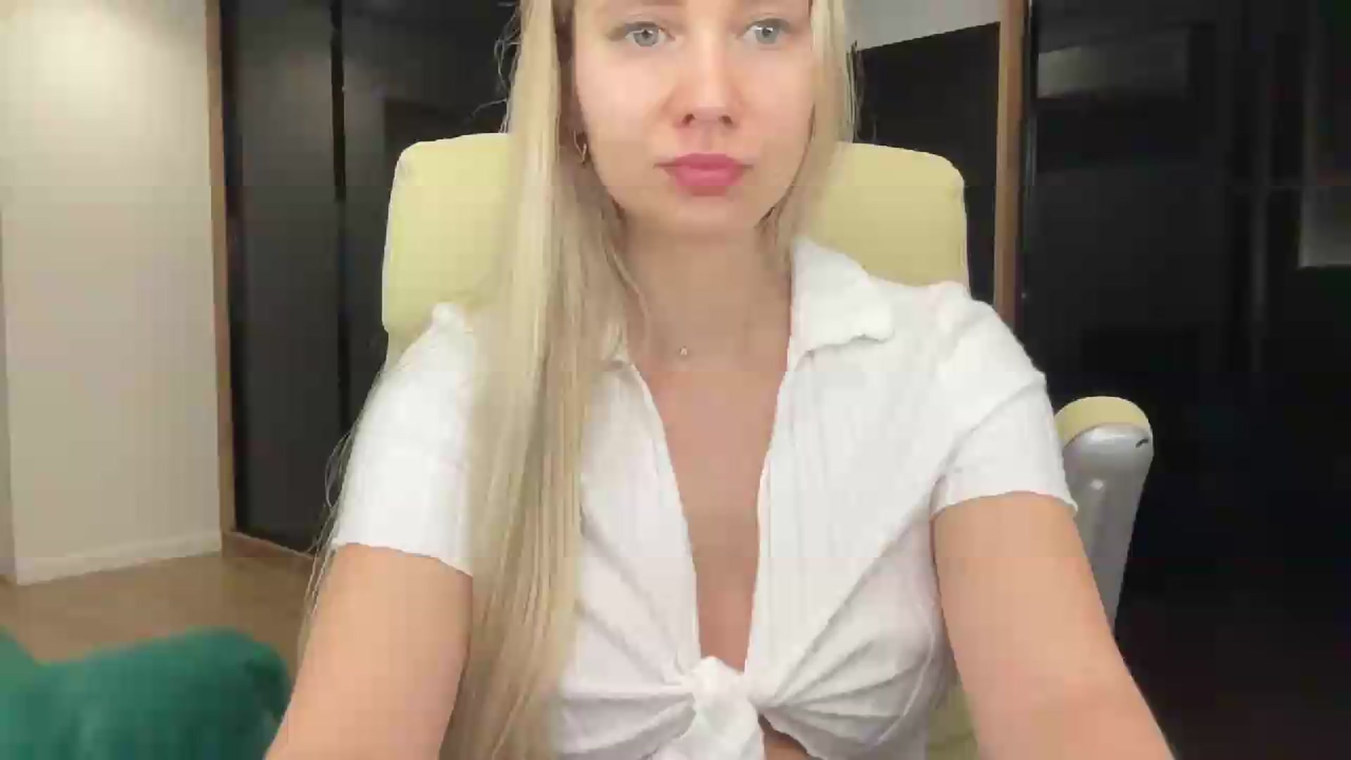 Gallery image thumbnail from Miss_Sylvia's myfreecams stream on, 07/18/2026, 20:22 image 1 of 20