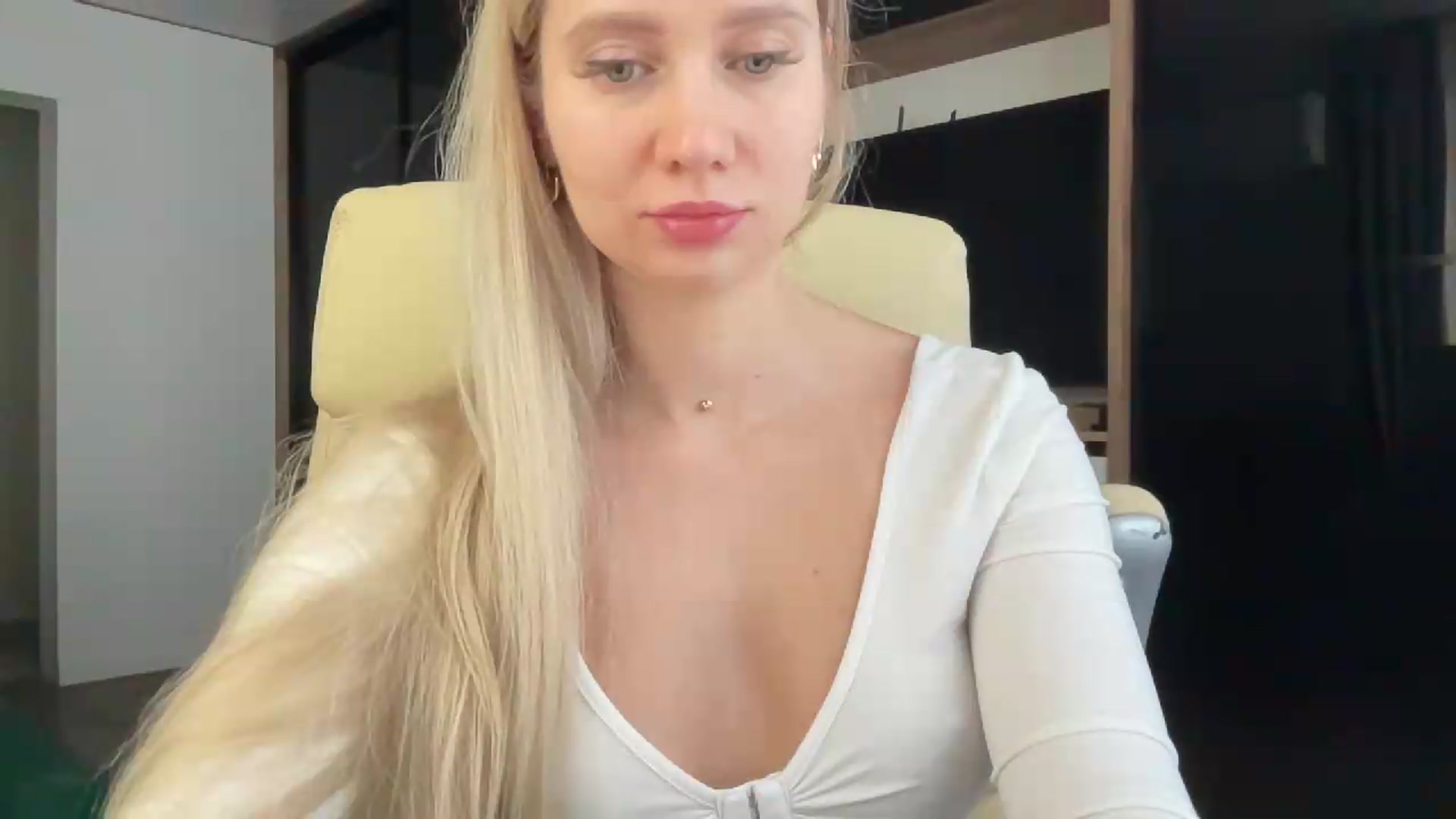 Gallery image thumbnail from Miss_Sylvia's myfreecams stream on, 07/20/2026, 13:40 image 13 of 20