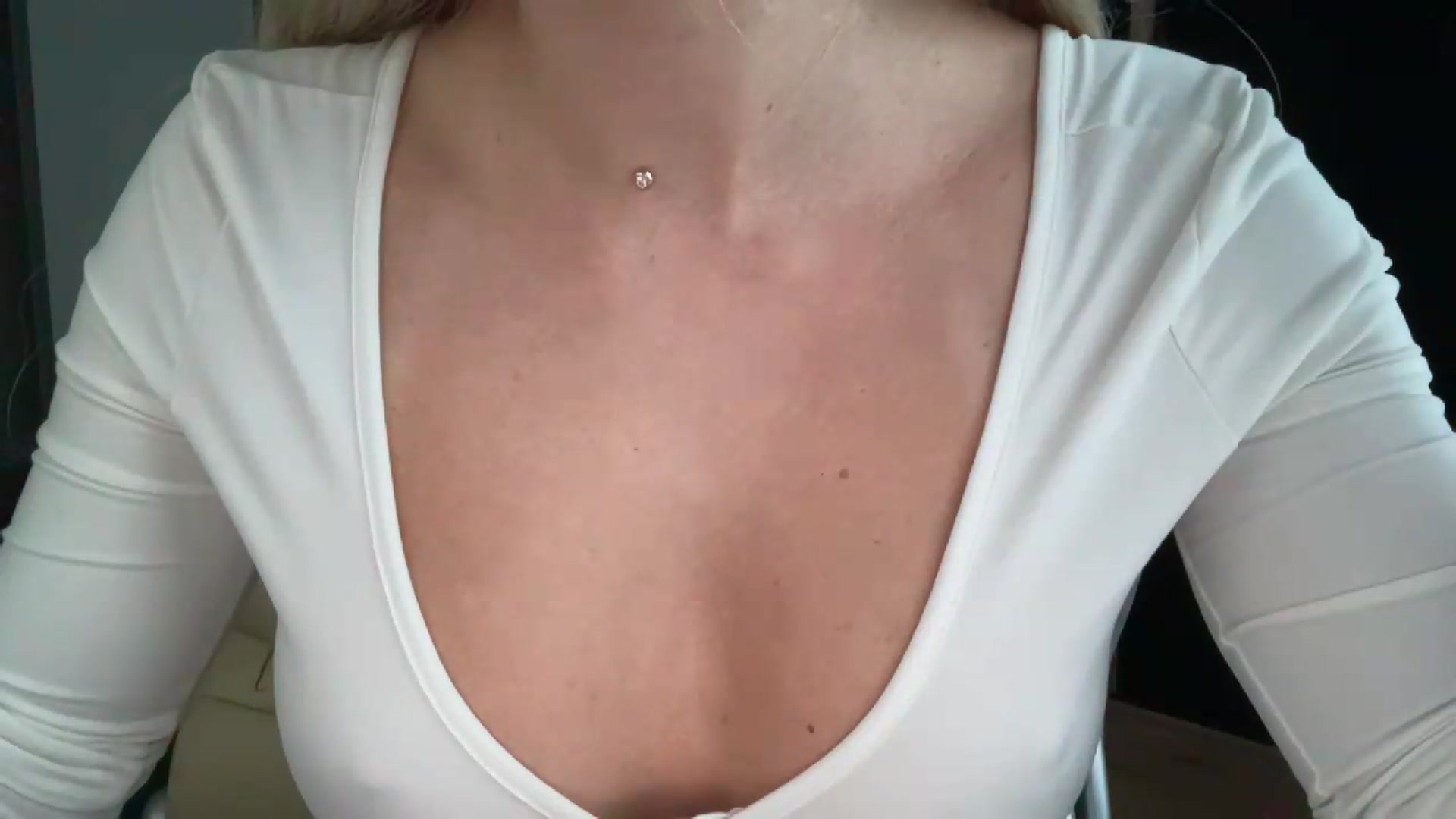 Gallery image thumbnail from Miss_Sylvia's myfreecams stream on, 07/20/2026, 17:39 image 8 of 20