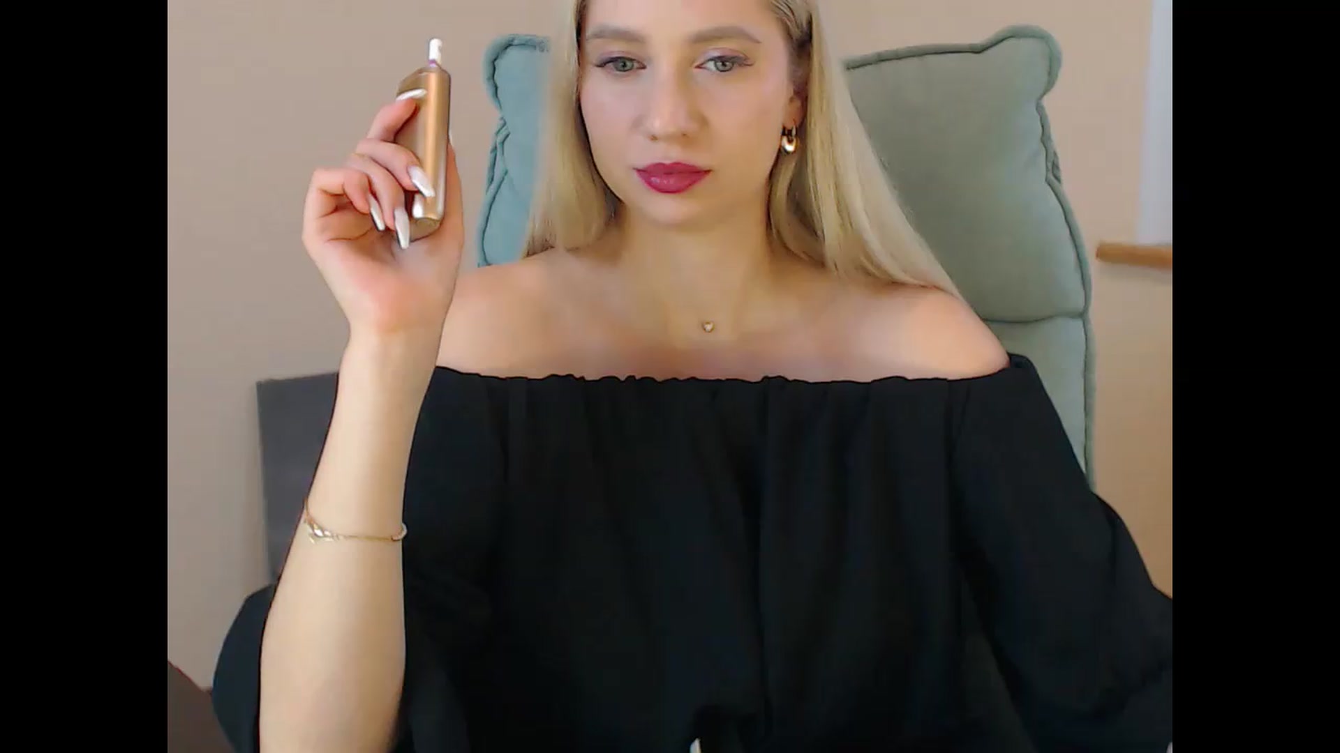 Gallery image thumbnail from Miss_Sylvia's myfreecams stream on, 07/22/2026, 20:19 image 5 of 20