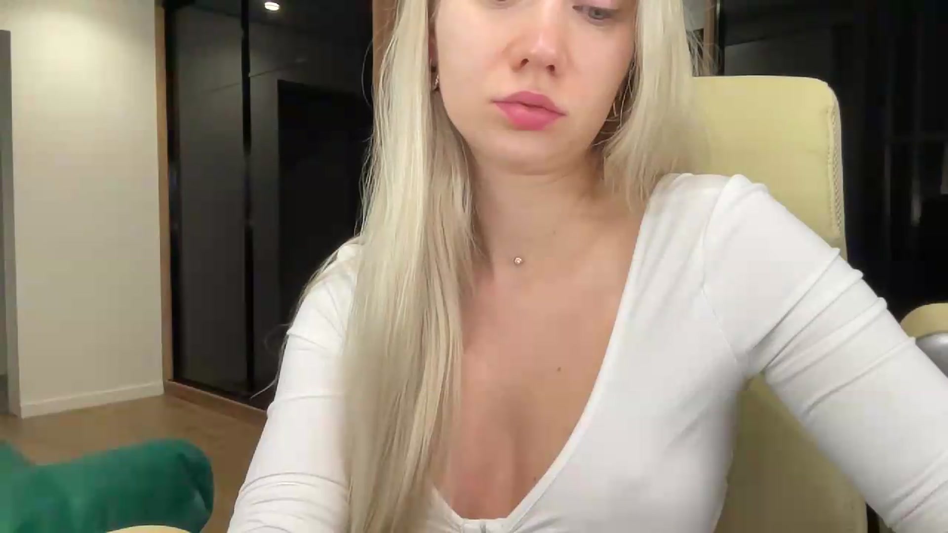 Gallery image thumbnail from Miss_Sylvia's myfreecams stream on, 07/23/2026, 22:53 image 6 of 20