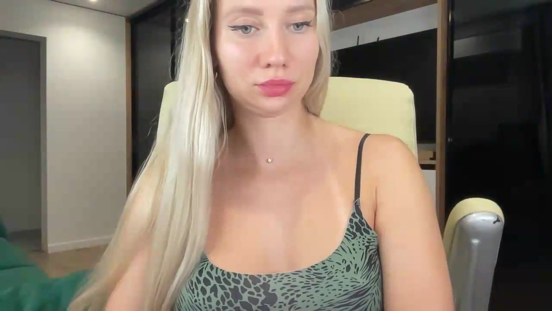 Gallery image thumbnail from Miss_Sylvia's myfreecams stream on, 08/19/2026, 23:32 image 7 of 20