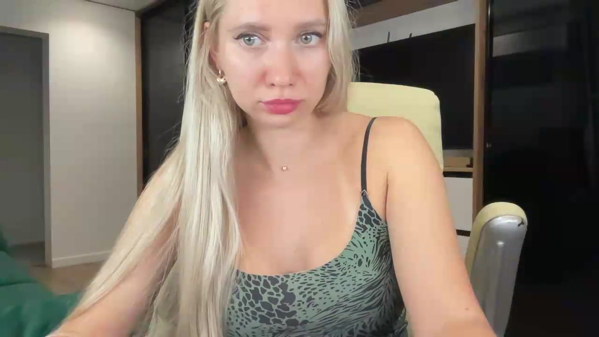 Gallery image thumbnail from Miss_Sylvia's myfreecams stream on, 08/19/2026, 23:32 image 20 of 20