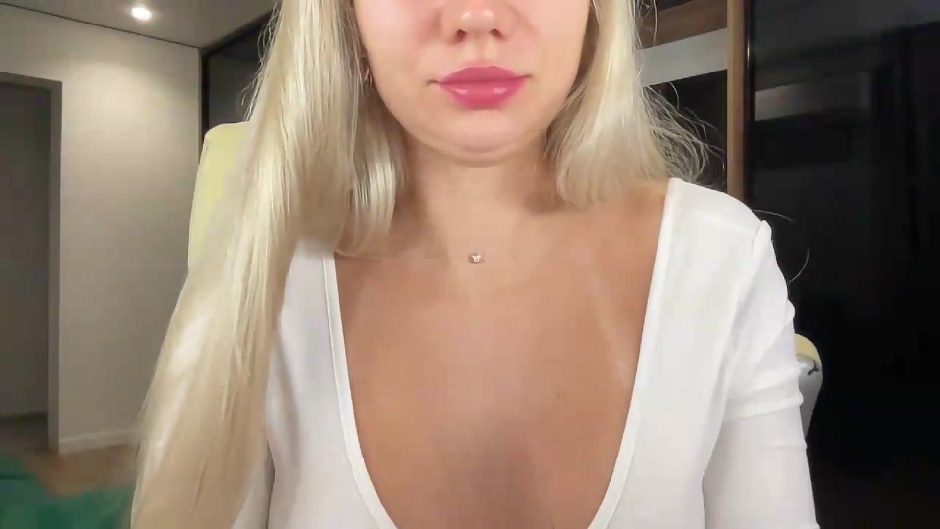 Gallery image thumbnail from Miss_Sylvia's myfreecams stream on, 08/21/2026, 19:49 image 17 of 20