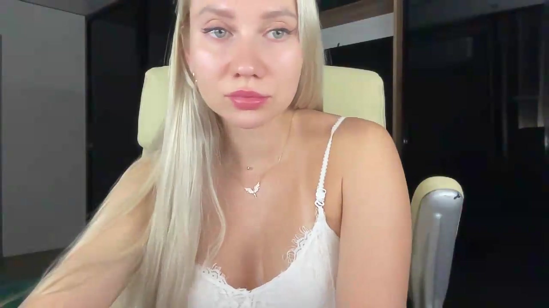 Gallery image thumbnail from Miss_Sylvia's myfreecams stream on, 08/22/2026, 18:20 image 16 of 20