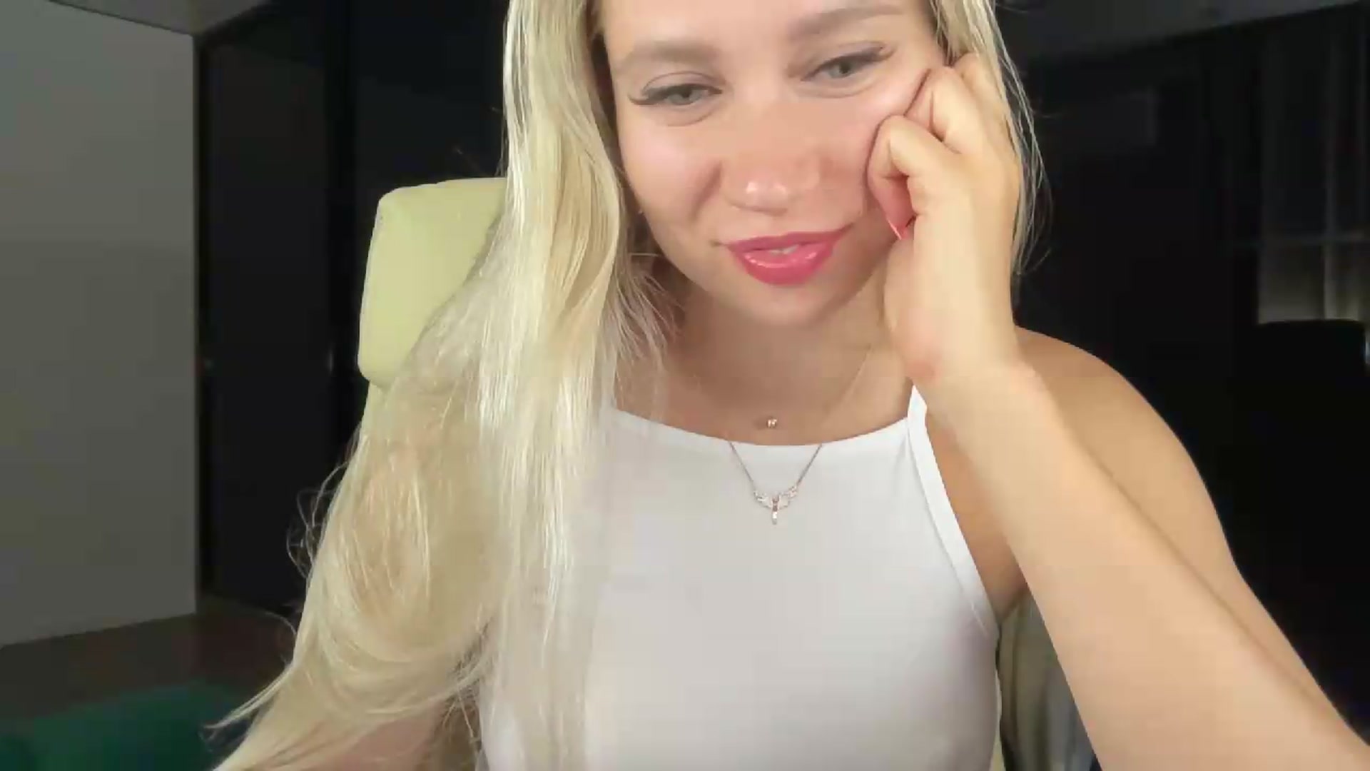 Gallery image thumbnail from Miss_Sylvia's myfreecams stream on, 08/23/2026, 18:32 image 12 of 20
