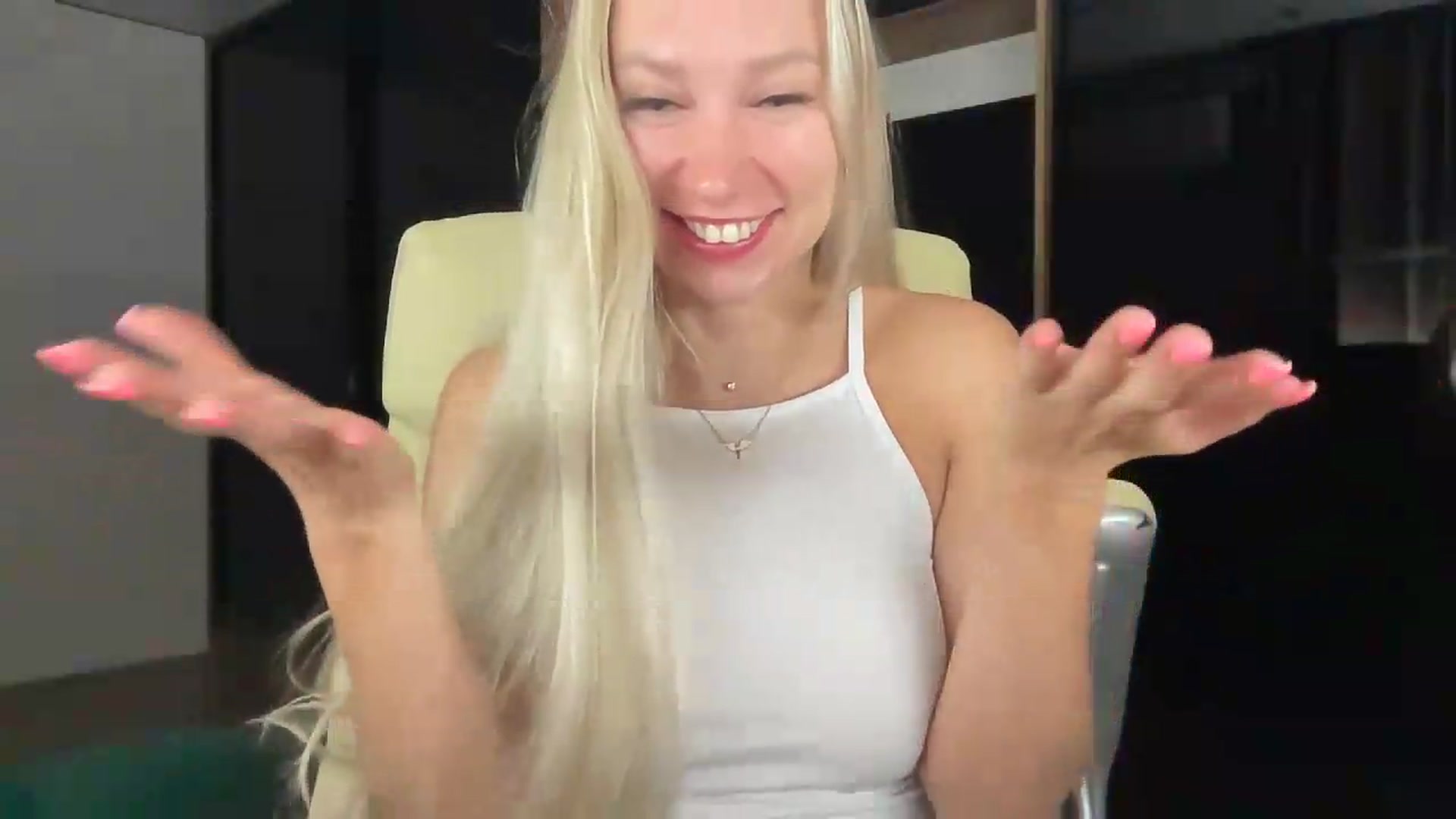 Gallery image thumbnail from Miss_Sylvia's myfreecams stream on, 08/23/2026, 18:32 image 11 of 20