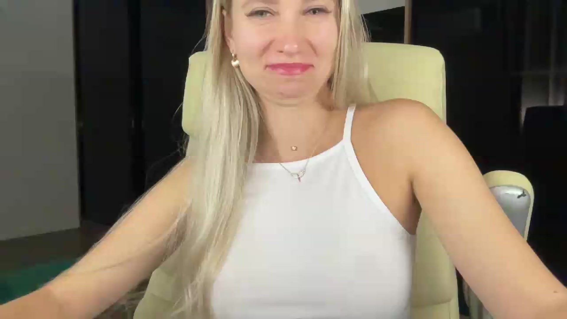 Gallery image thumbnail from Miss_Sylvia's myfreecams stream on, 08/23/2026, 18:32 image 19 of 20