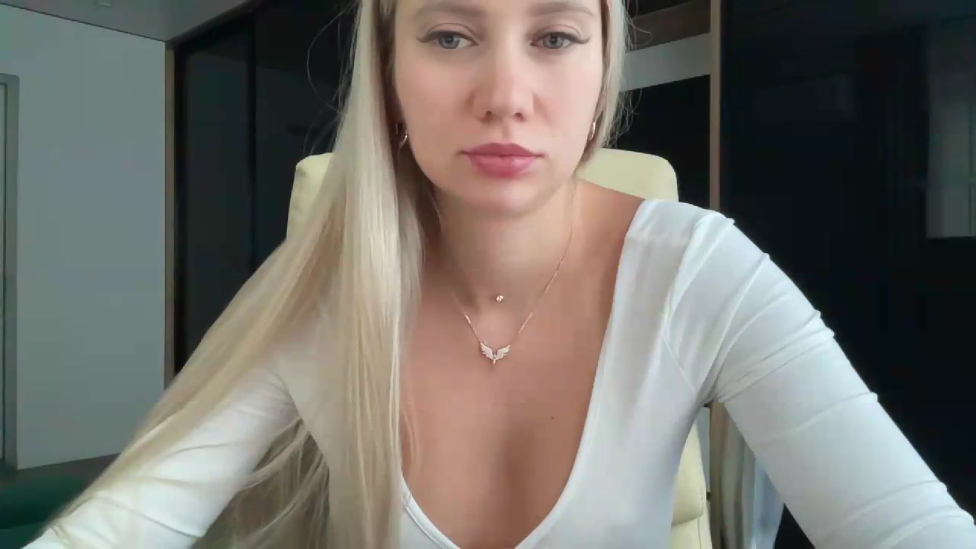 Gallery image thumbnail from Miss_Sylvia's myfreecams stream on, 08/25/2026, 17:02 image 11 of 20