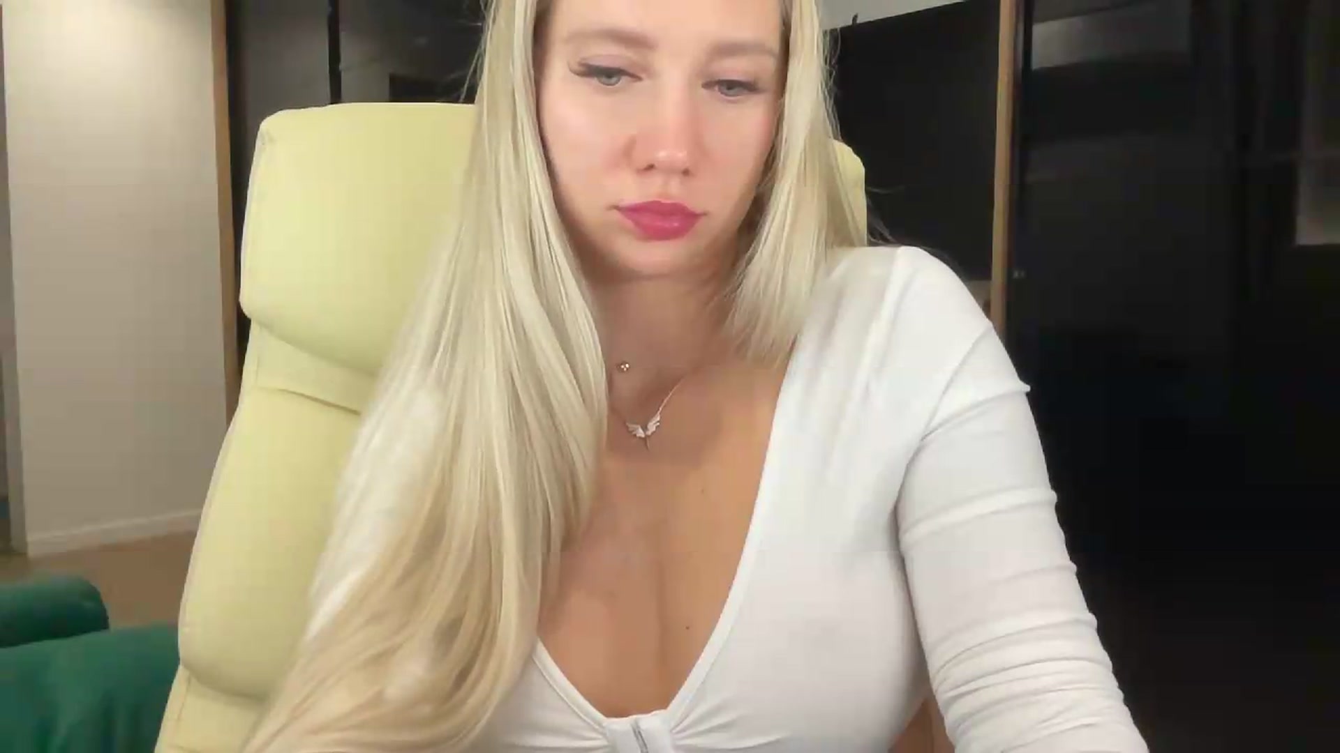 Gallery image thumbnail from Miss_Sylvia's myfreecams stream on, 08/25/2026, 21:44 image 20 of 20