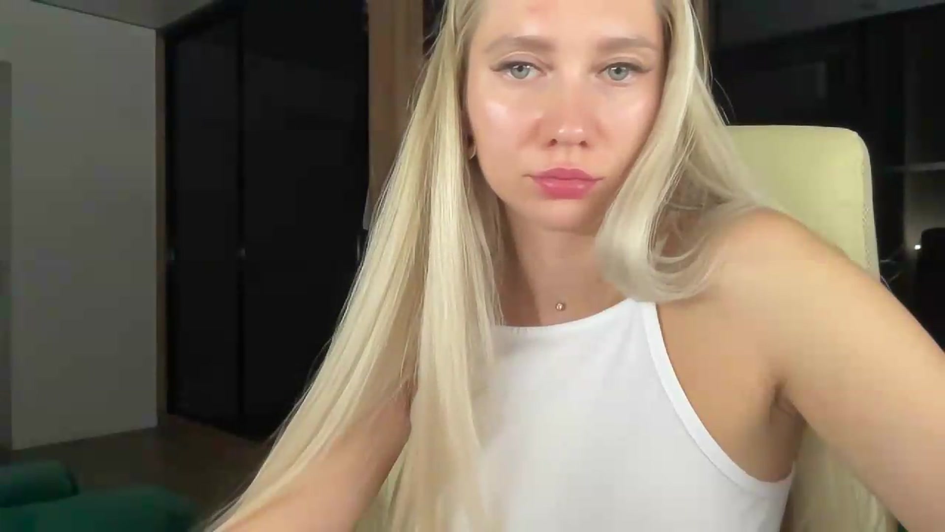 Gallery image thumbnail from Miss_Sylvia's myfreecams stream on, 08/26/2026, 20:27 image 5 of 20
