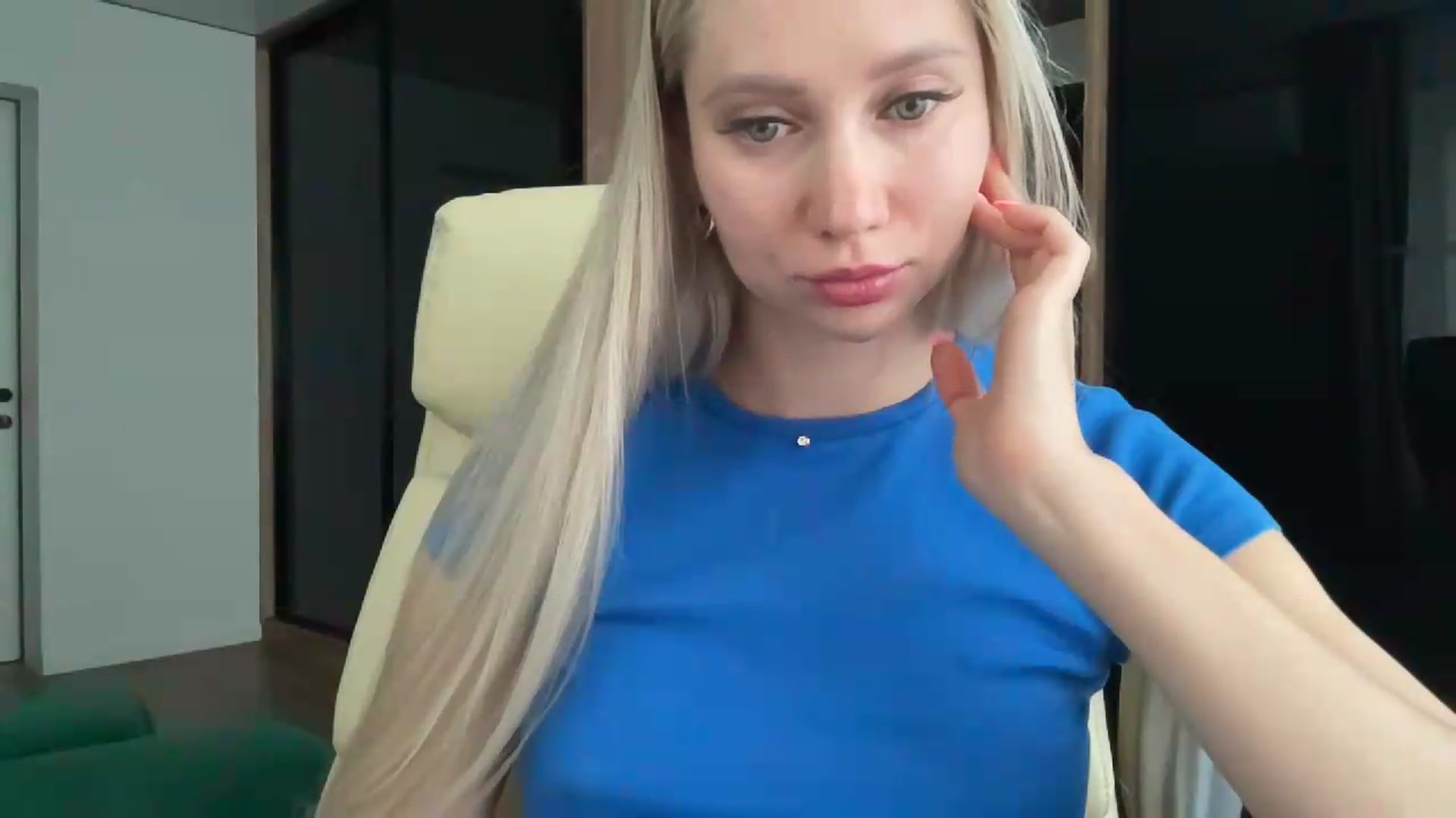 Gallery image thumbnail from Miss_Sylvia's myfreecams stream on, 08/27/2026, 16:19 image 15 of 20