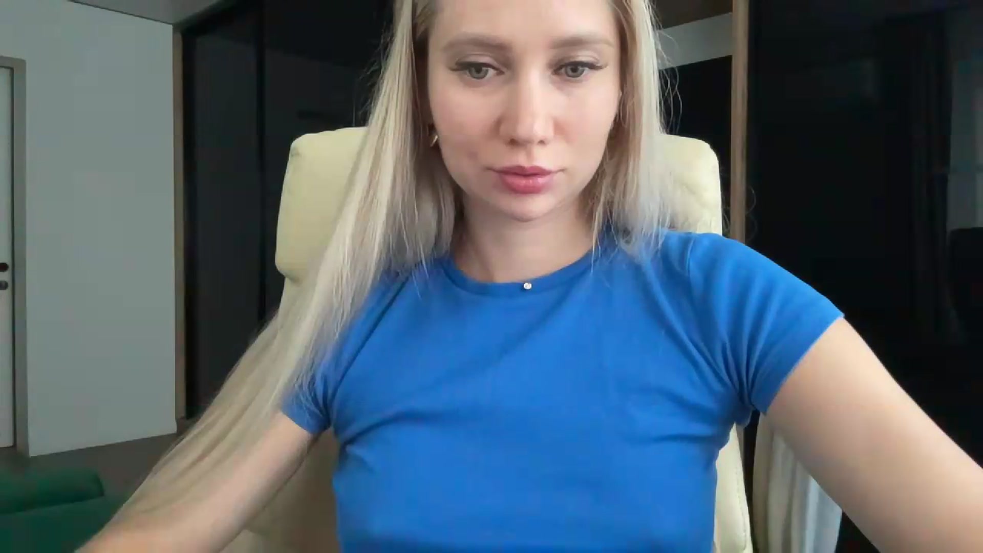 Gallery image thumbnail from Miss_Sylvia's myfreecams stream on, 08/27/2026, 16:19 image 18 of 20