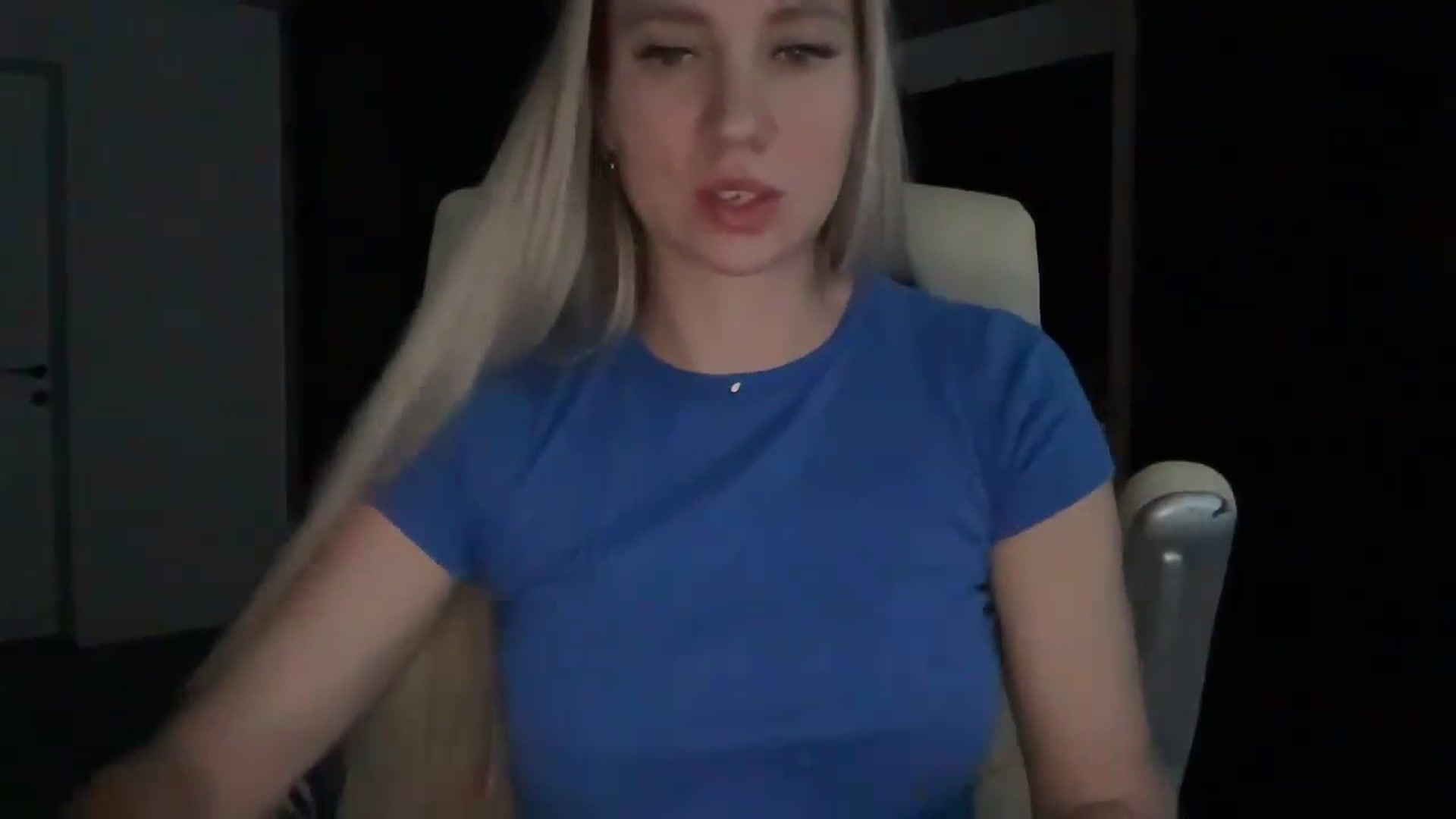 Gallery image thumbnail from Miss_Sylvia's myfreecams stream on, 08/27/2026, 17:11 image 8 of 20