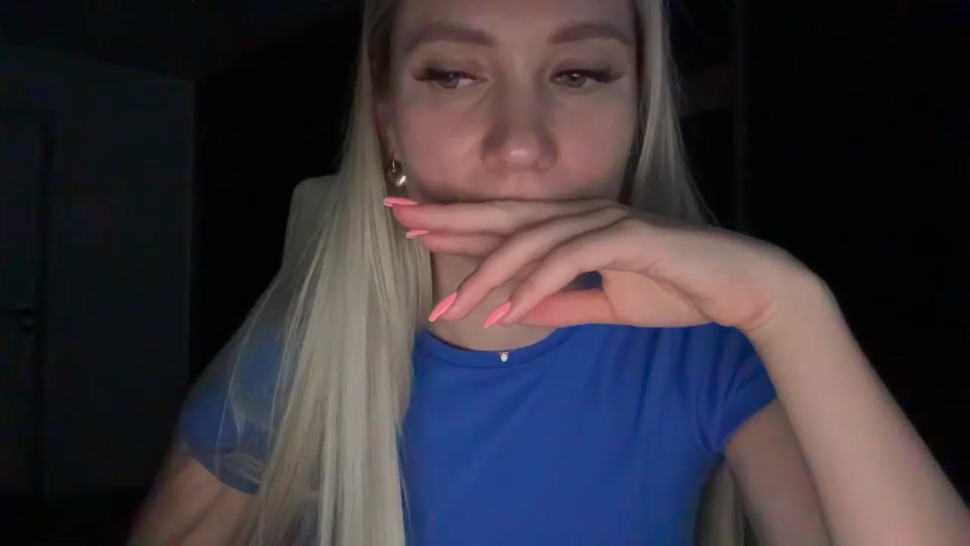 Gallery image thumbnail from Miss_Sylvia's myfreecams stream on, 08/27/2026, 17:11 image 16 of 20