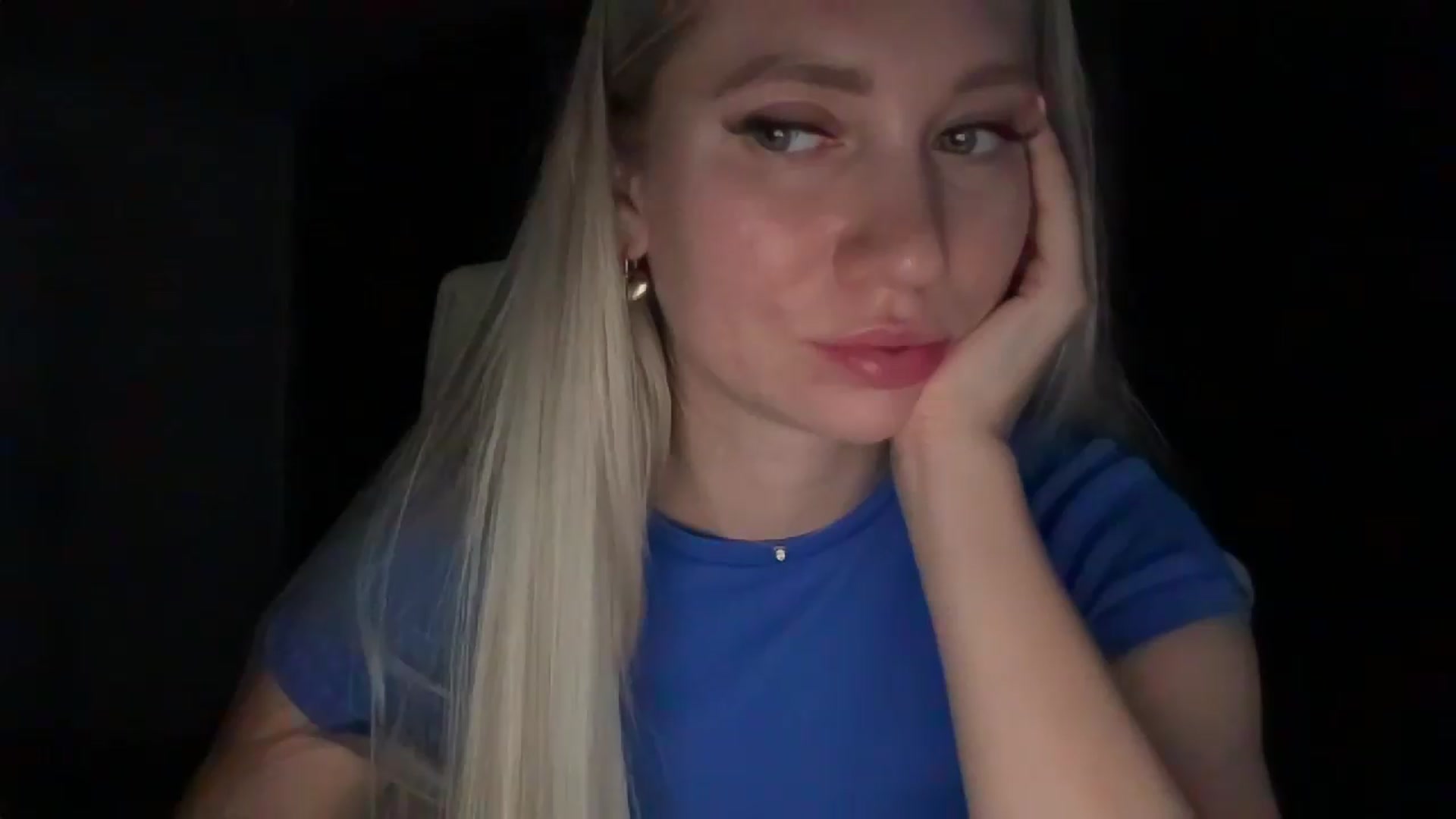 Gallery image thumbnail from Miss_Sylvia's myfreecams stream on, 08/27/2026, 17:11 image 20 of 20