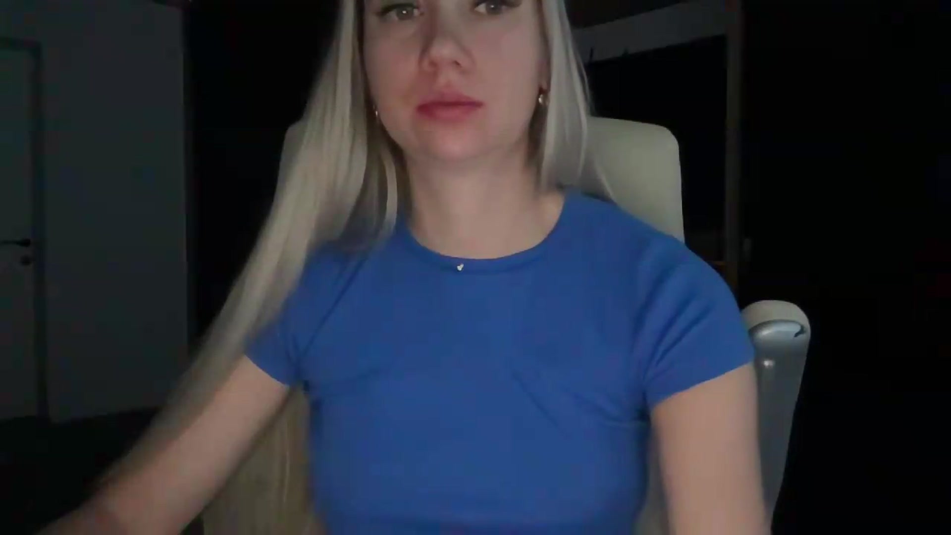 Gallery image thumbnail from Miss_Sylvia's myfreecams stream on, 08/27/2026, 17:11 image 9 of 20