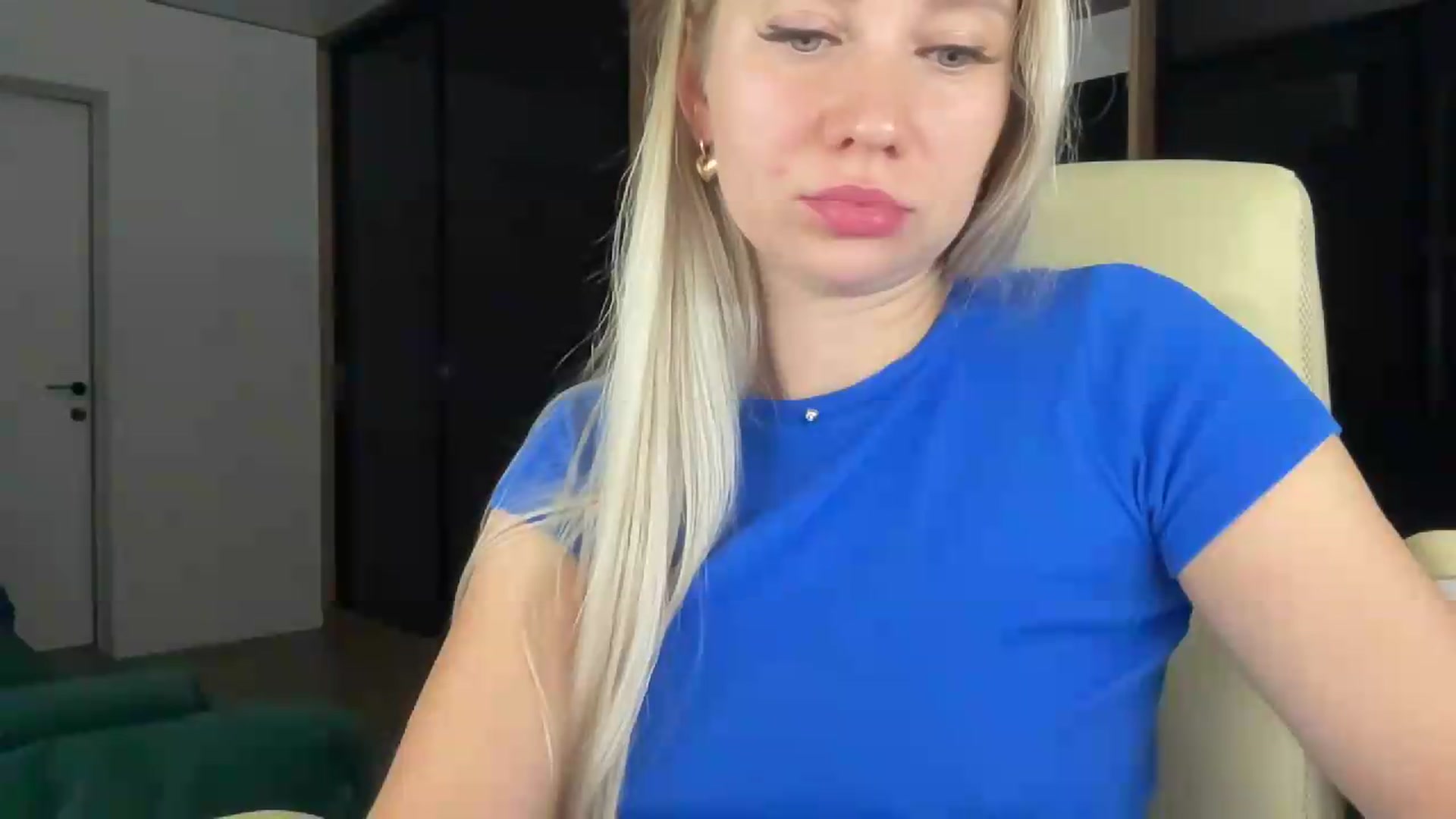 Gallery image thumbnail from Miss_Sylvia's myfreecams stream on, 08/27/2026, 20:32 image 19 of 20