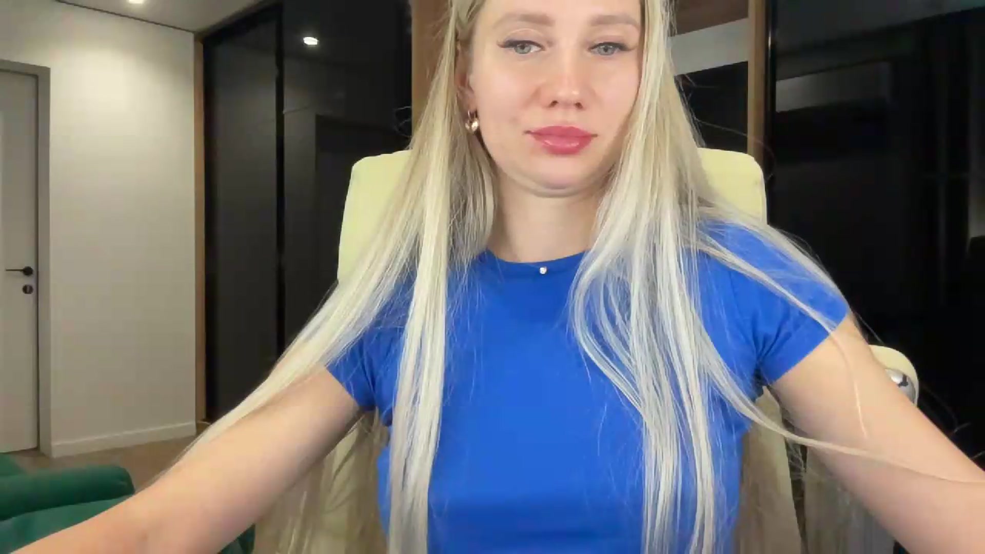 Gallery image thumbnail from Miss_Sylvia's myfreecams stream on, 08/27/2026, 23:03 image 3 of 20