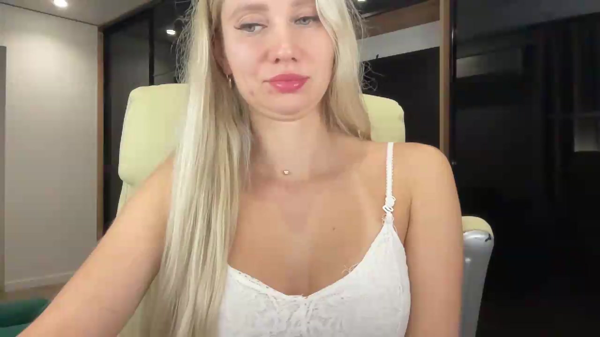 Gallery image thumbnail from Miss_Sylvia's myfreecams stream on, 08/28/2026, 19:06 image 8 of 20