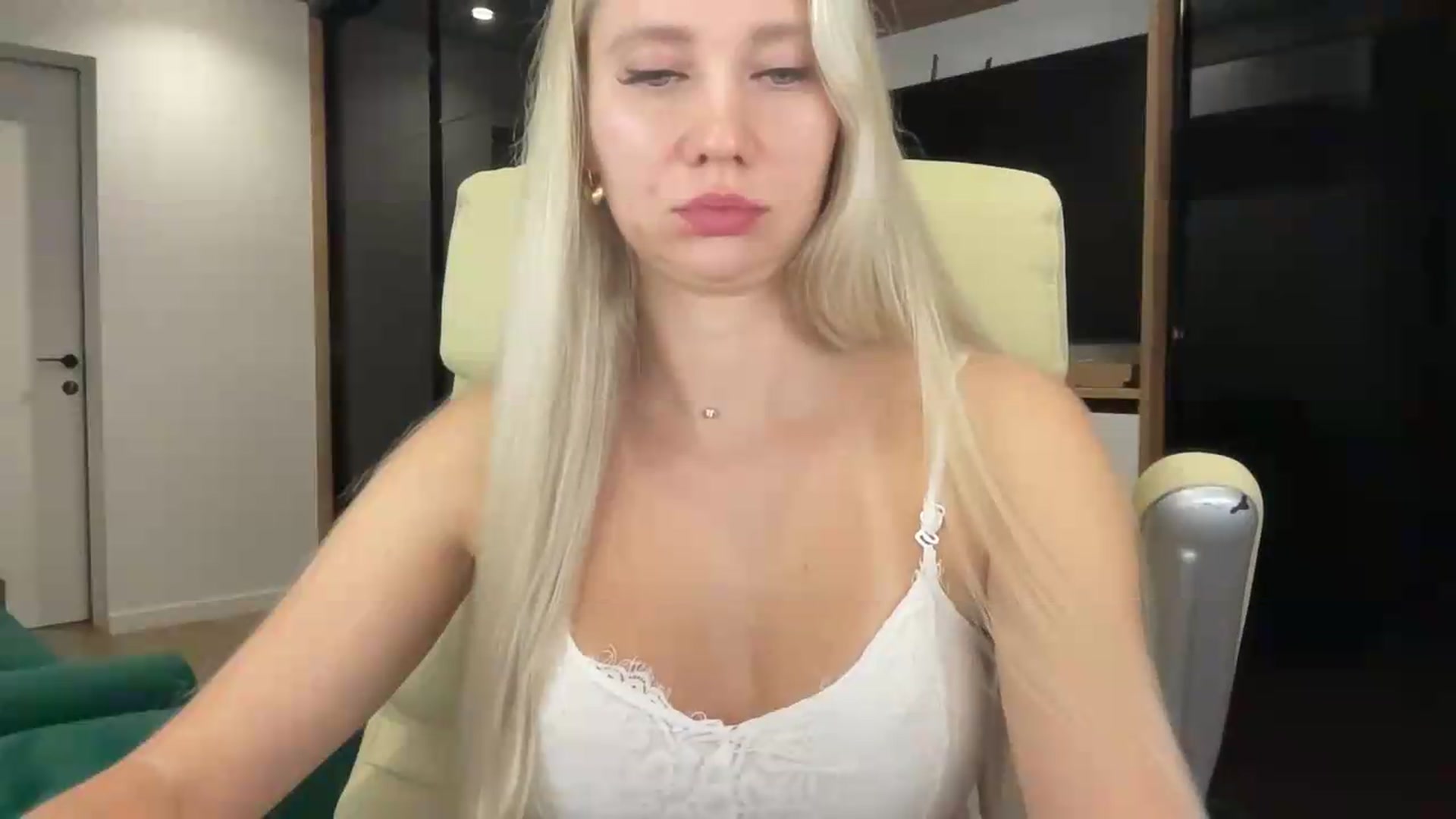 Gallery image thumbnail from Miss_Sylvia's myfreecams stream on, 08/28/2026, 21:02 image 20 of 20