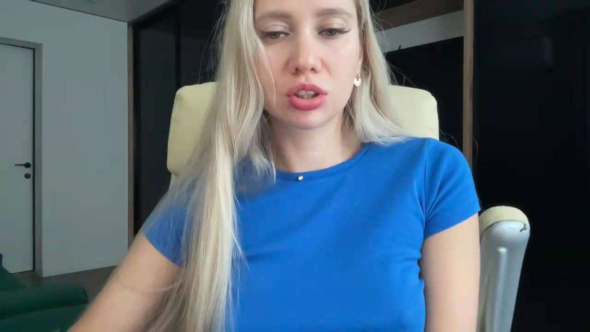Gallery image thumbnail from Miss_Sylvia's myfreecams stream on, 08/29/2026, 17:01 image 6 of 20