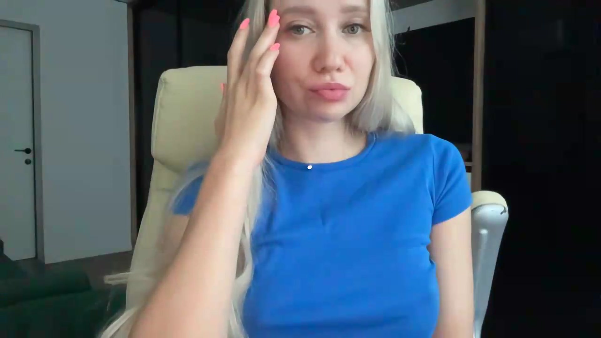 Gallery image thumbnail from Miss_Sylvia's myfreecams stream on, 08/29/2026, 17:01 image 11 of 20
