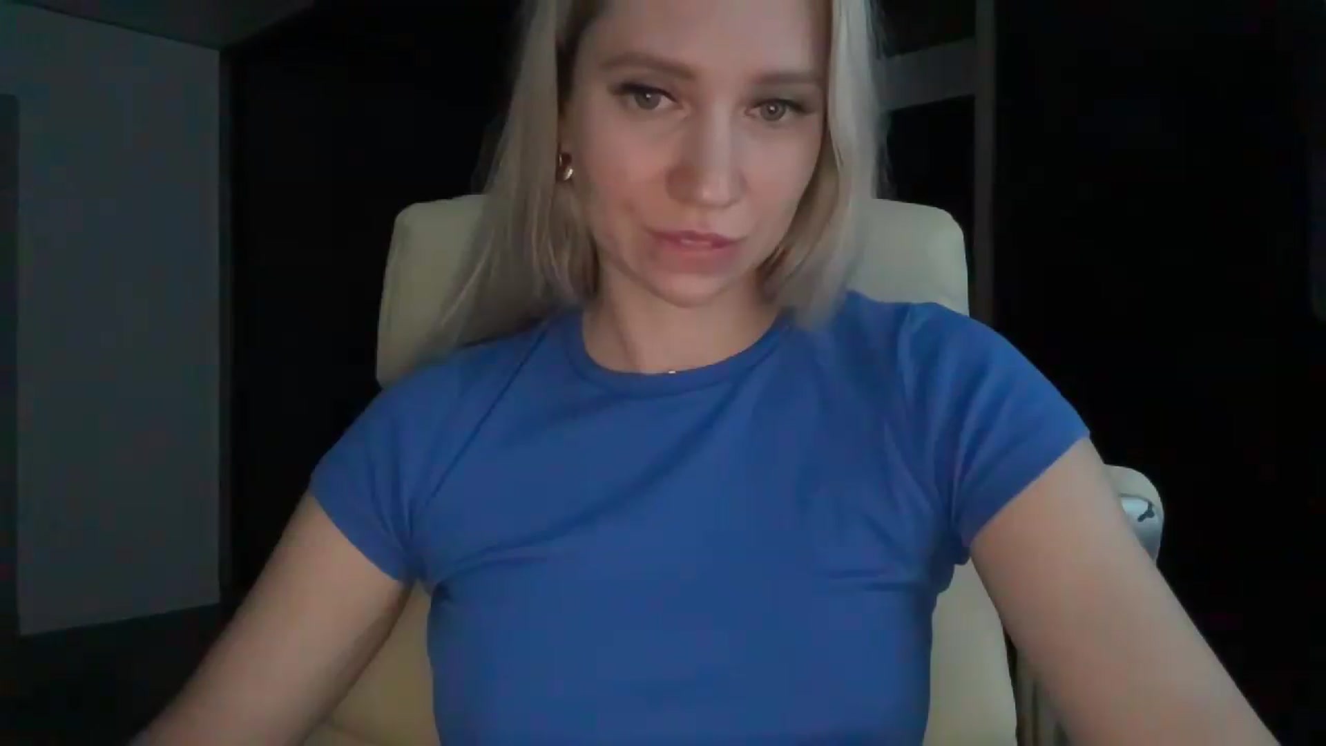 Gallery image thumbnail from Miss_Sylvia's myfreecams stream on, 08/29/2026, 17:01 image 18 of 20