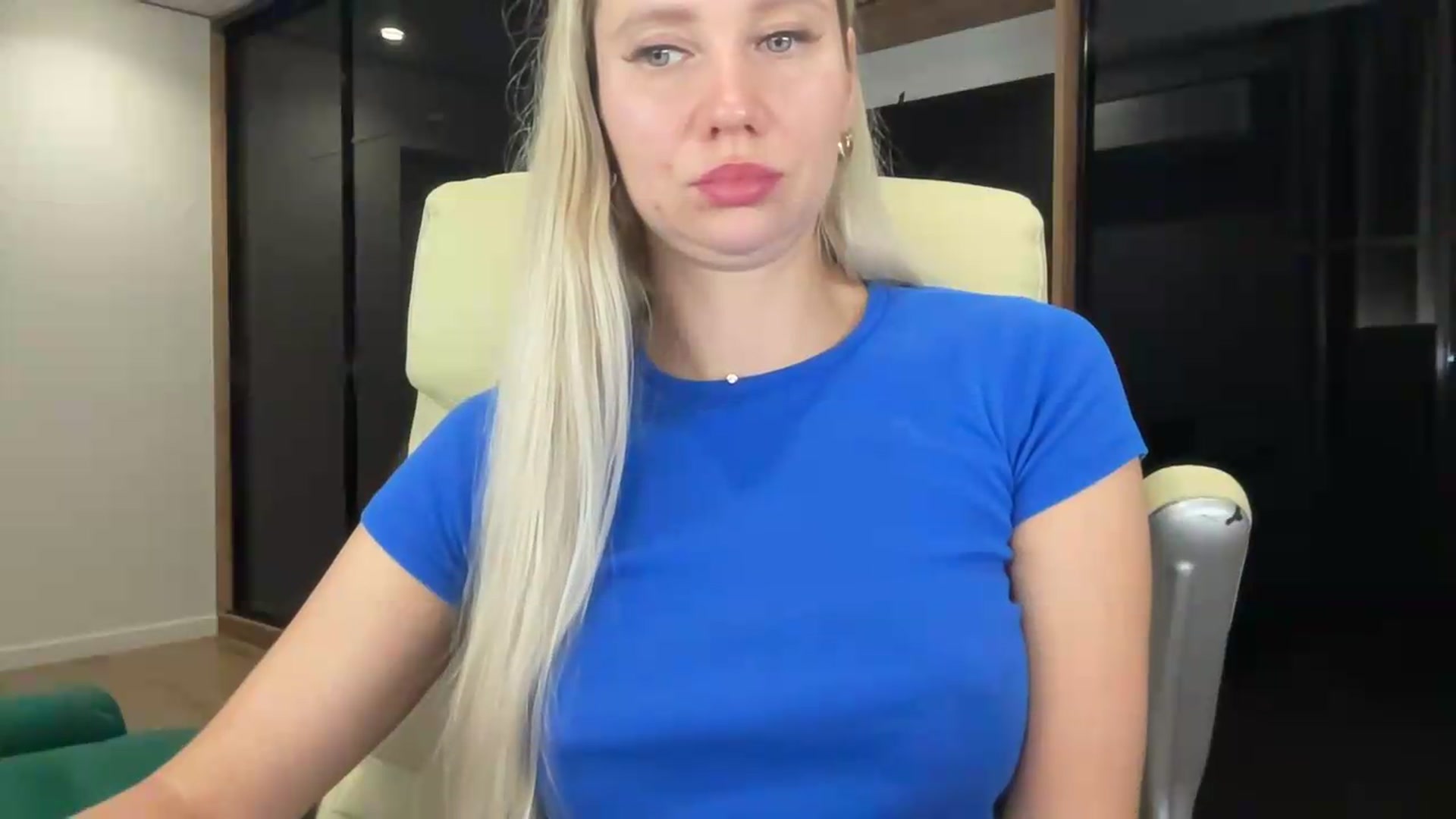 Gallery image thumbnail from Miss_Sylvia's myfreecams stream on, 08/29/2026, 19:58 image 19 of 20