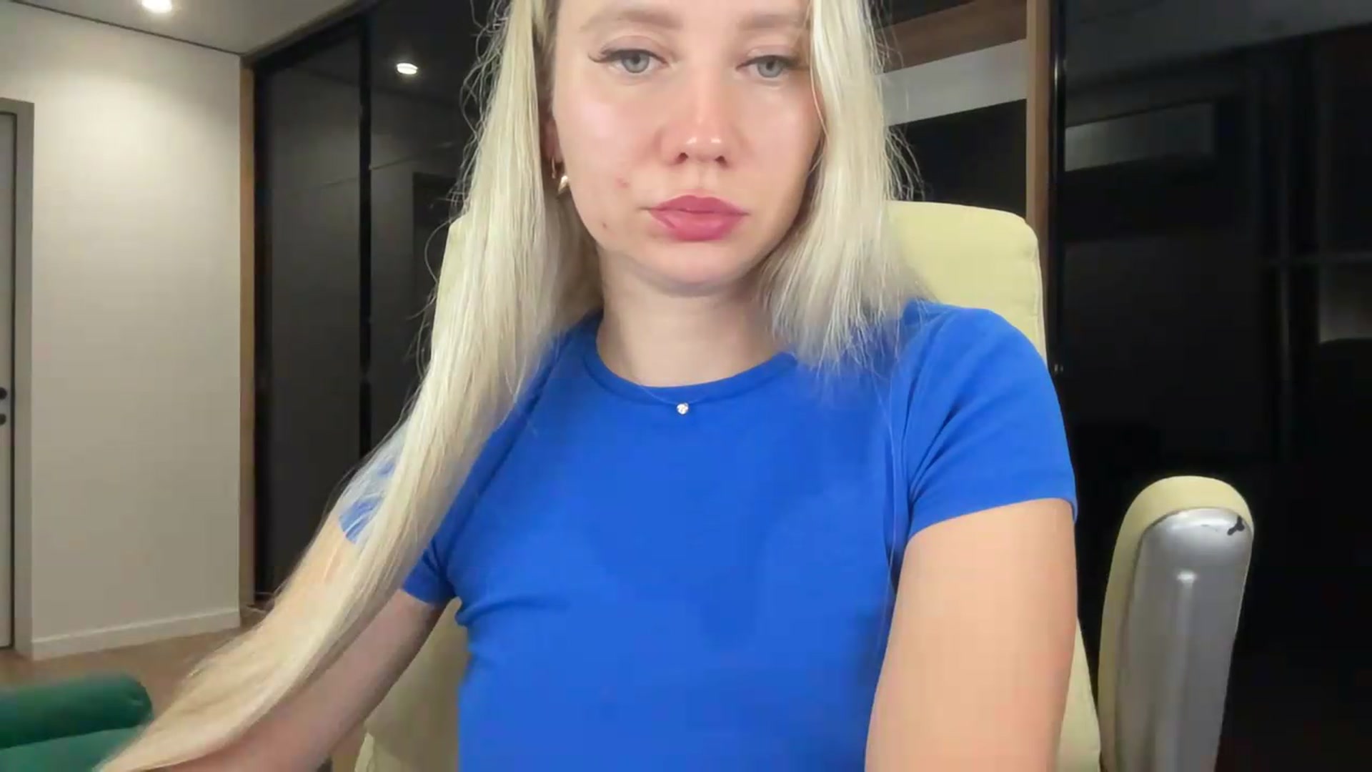 Gallery image thumbnail from Miss_Sylvia's myfreecams stream on, 08/29/2026, 19:58 image 13 of 20
