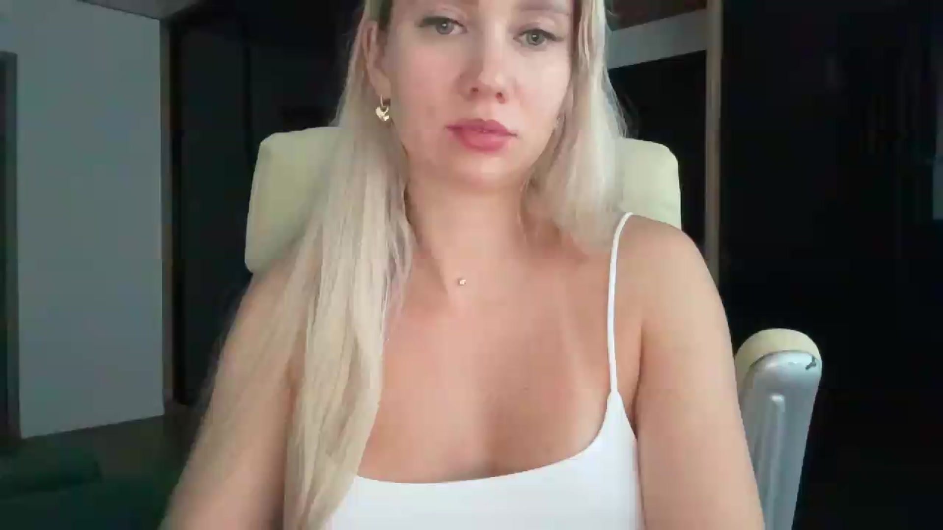 Gallery image thumbnail from Miss_Sylvia's myfreecams stream on, 08/30/2026, 17:14 image 1 of 20