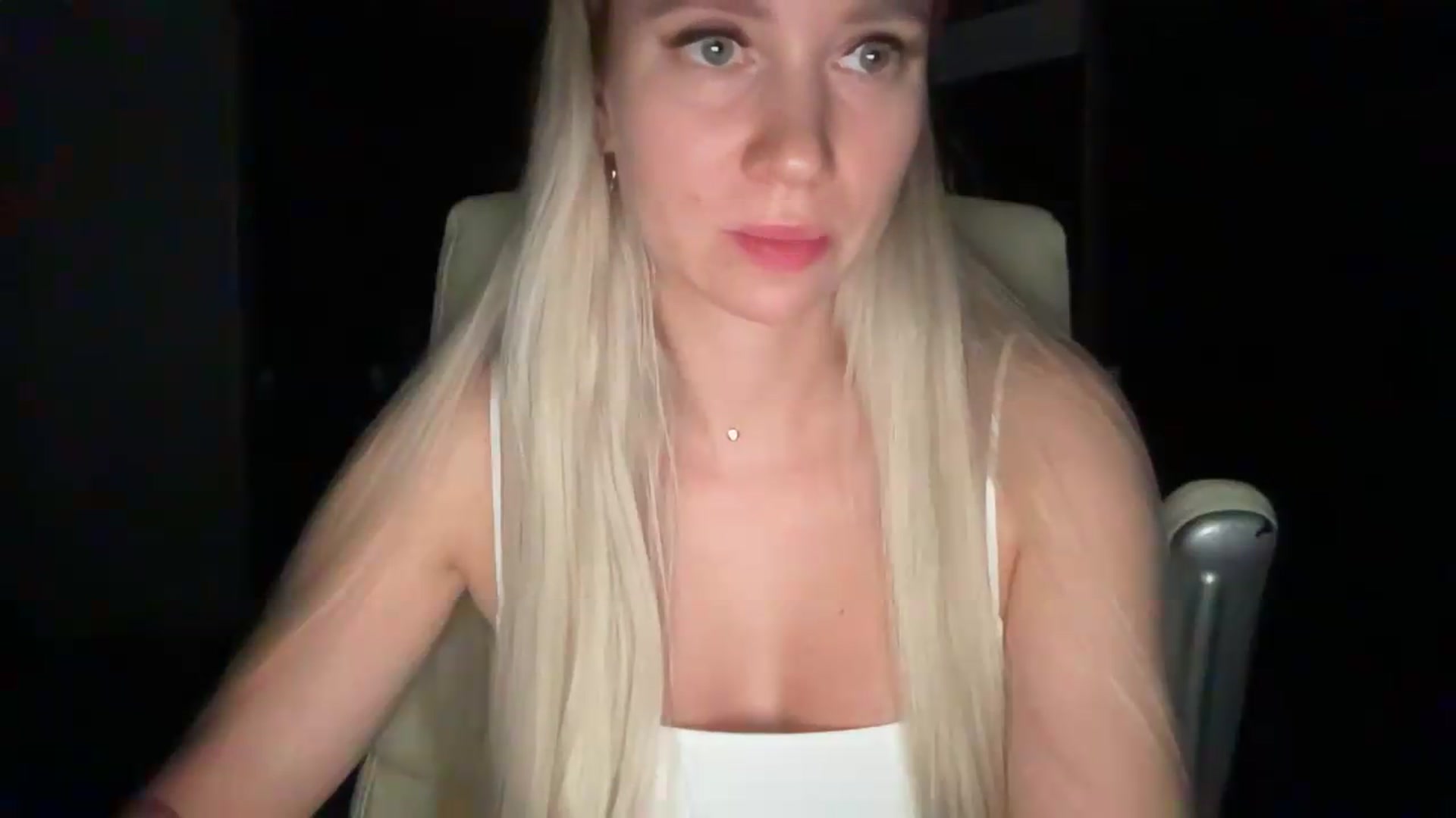 Gallery image thumbnail from Miss_Sylvia's myfreecams stream on, 08/30/2026, 17:14 image 19 of 20