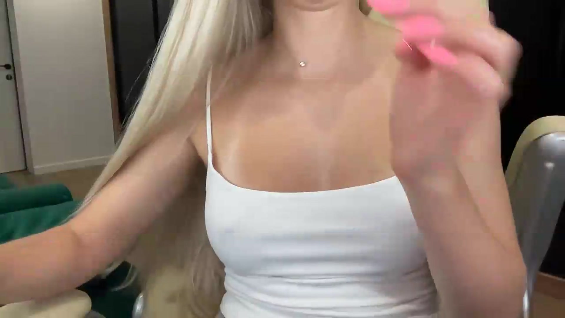 Gallery image thumbnail from Miss_Sylvia's myfreecams stream on, 08/30/2026, 23:03 image 5 of 20