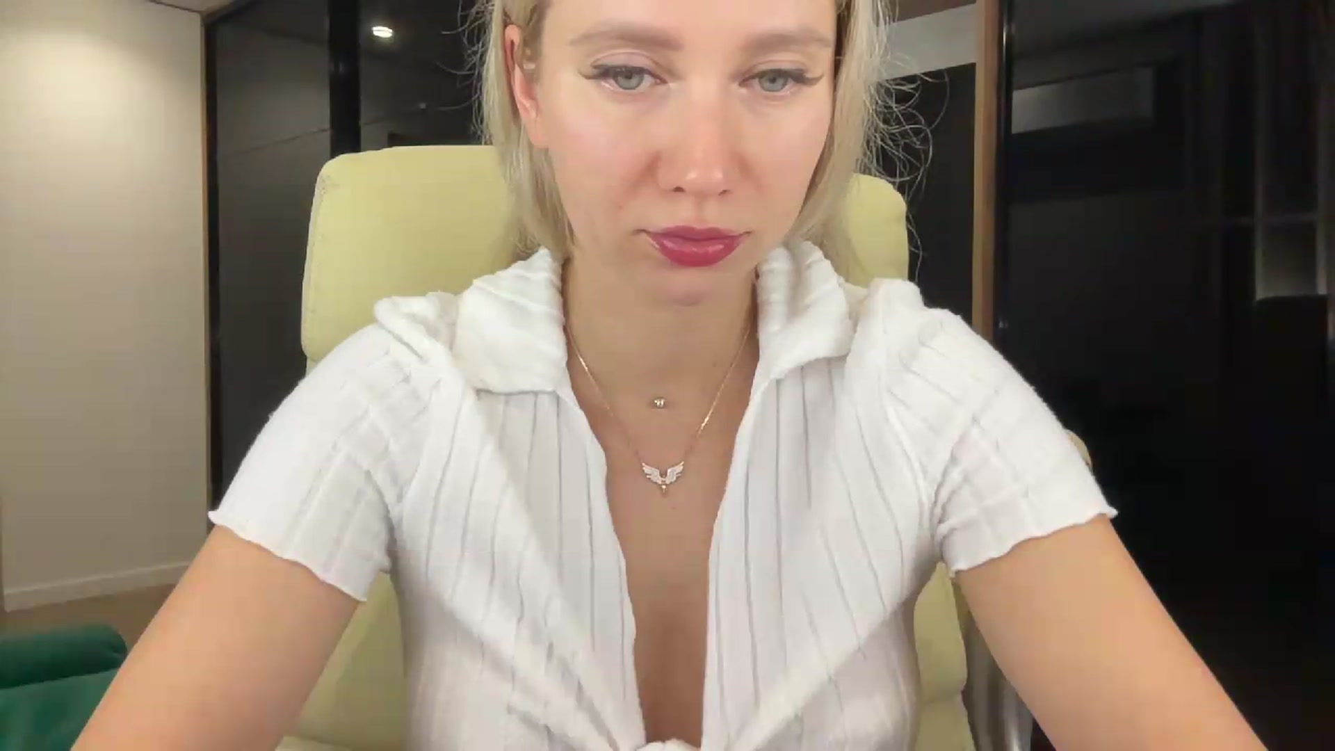 Gallery image thumbnail from Miss_Sylvia's myfreecams stream on, 09/01/2026, 16:36 image 2 of 20