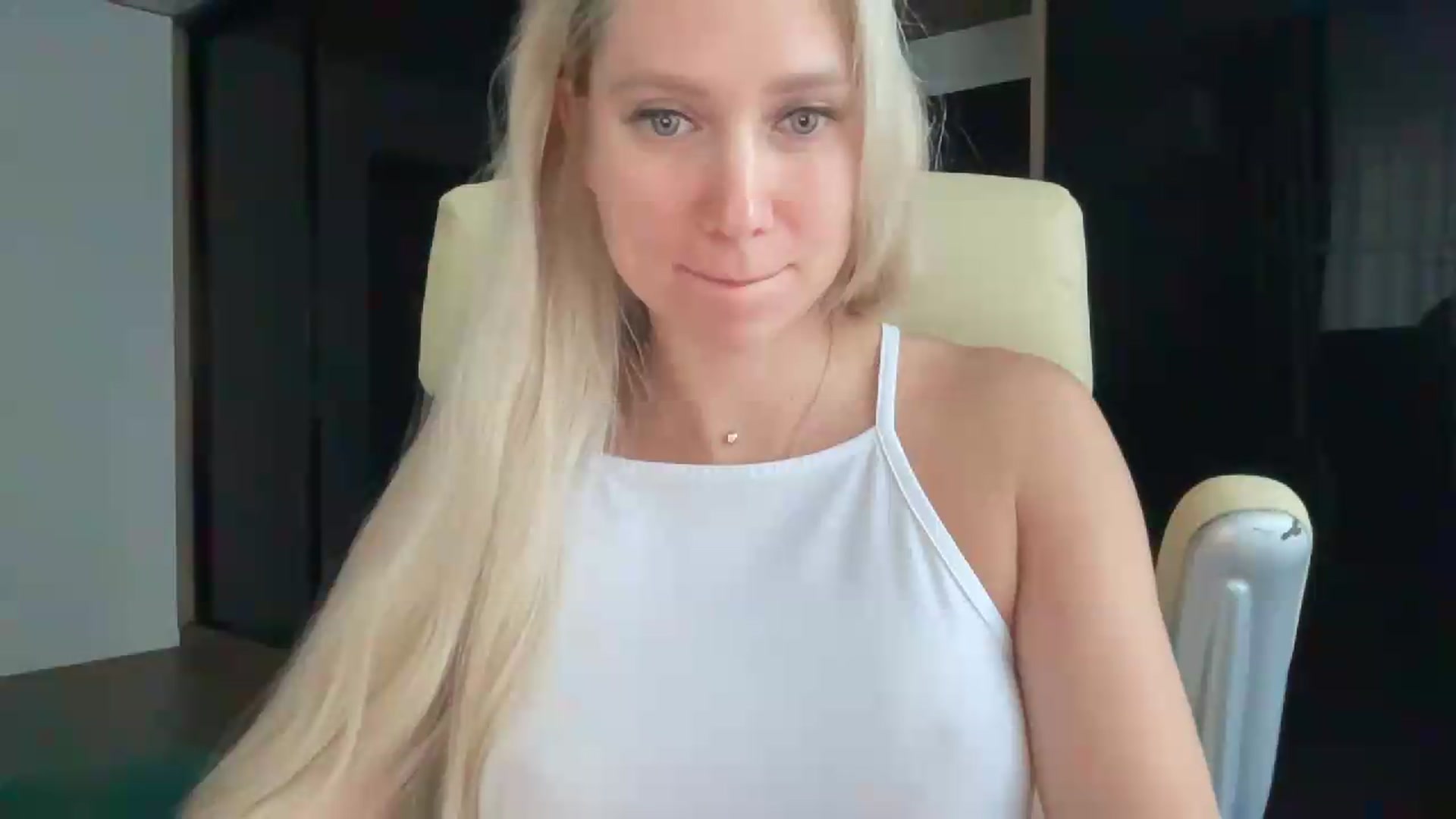 Gallery image thumbnail from Miss_Sylvia's myfreecams stream on, 09/02/2026, 17:02 image 7 of 20
