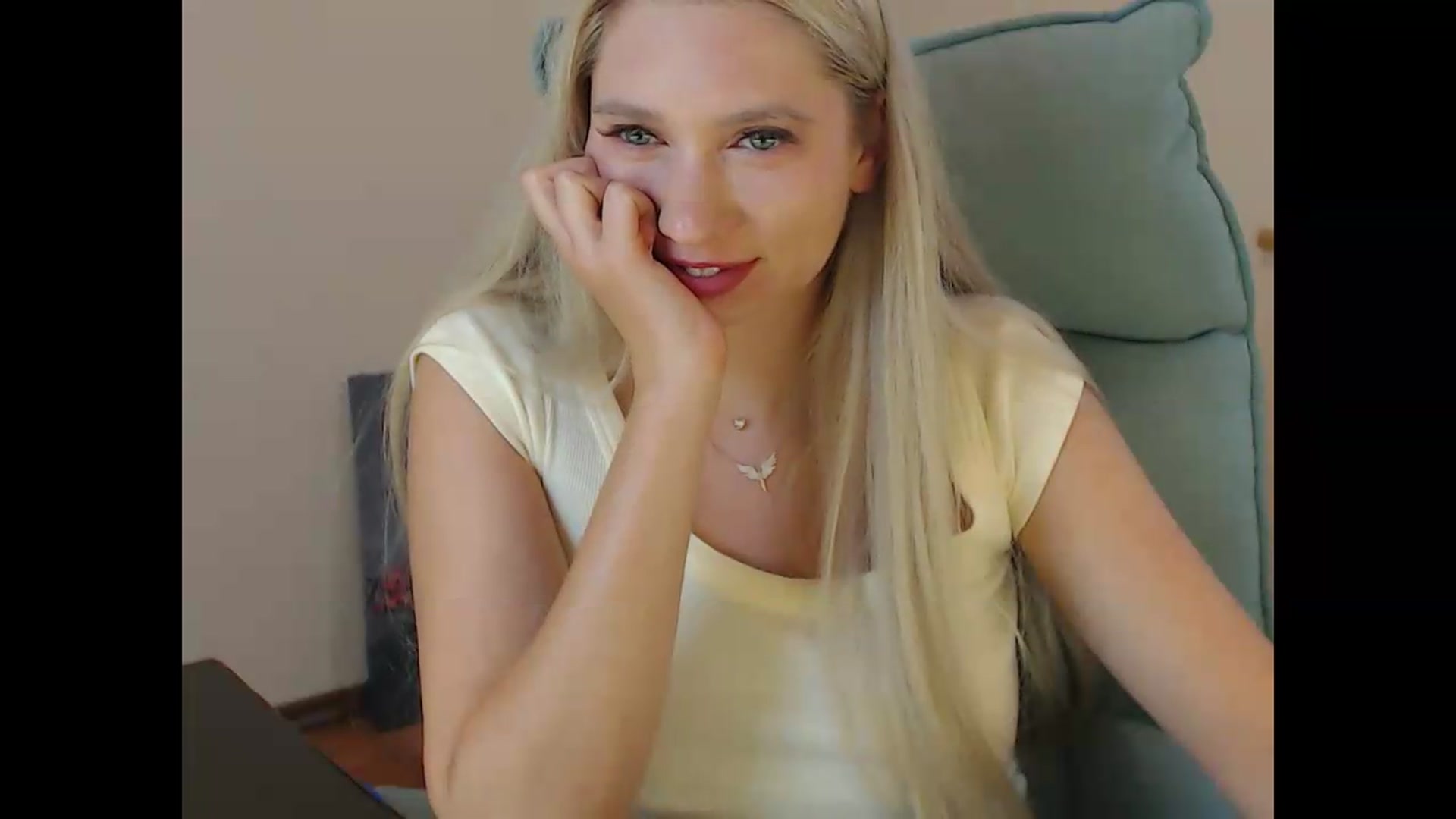 Gallery image thumbnail from Miss_Sylvia's myfreecams stream on, 09/03/2026, 20:18 image 10 of 20