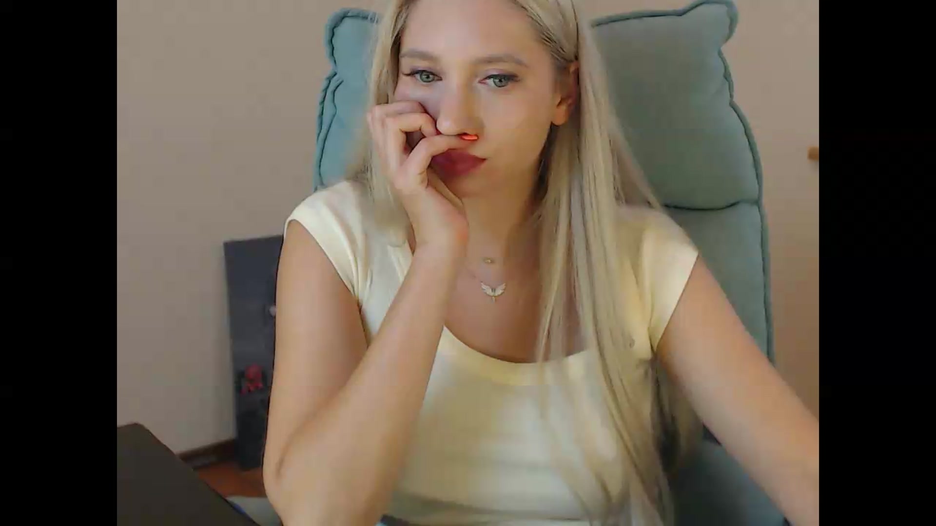 Gallery image thumbnail from Miss_Sylvia's myfreecams stream on, 09/03/2026, 20:18 image 9 of 20