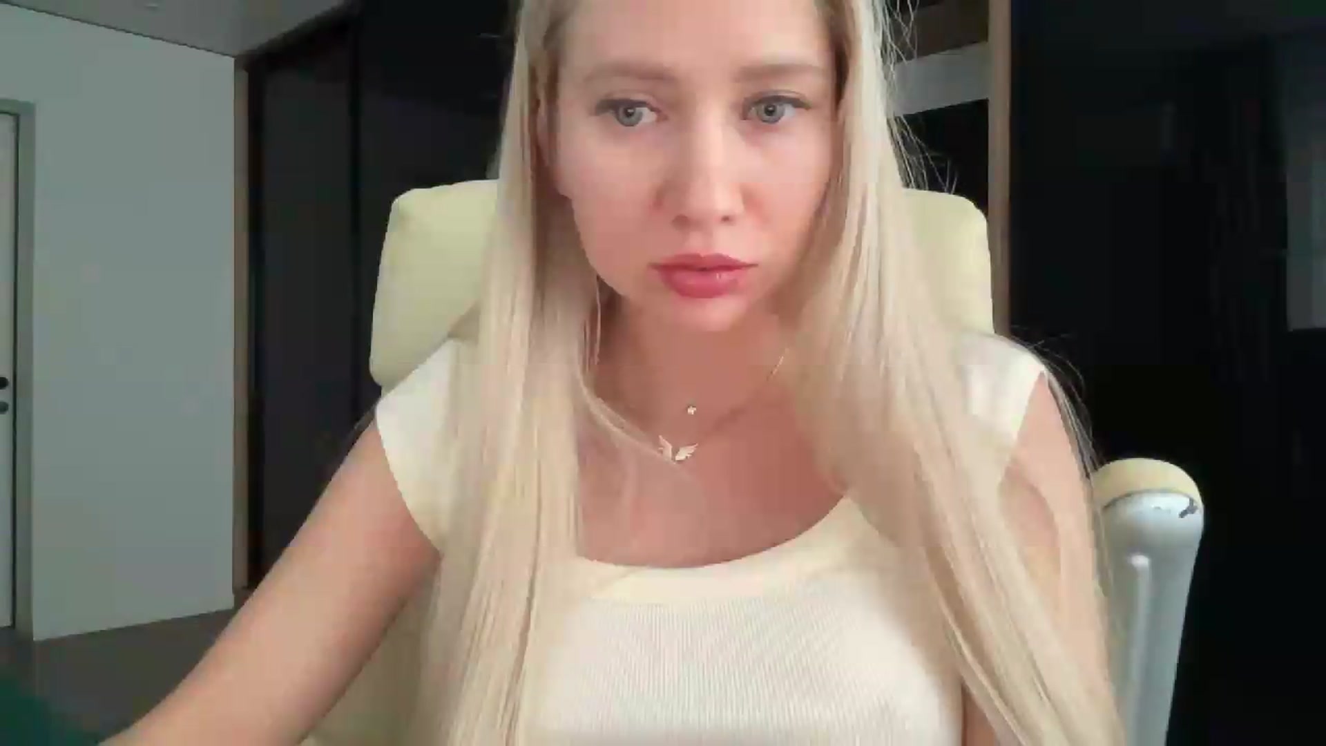 Gallery image thumbnail from Miss_Sylvia's myfreecams stream on, 09/05/2026, 16:16 image 15 of 20