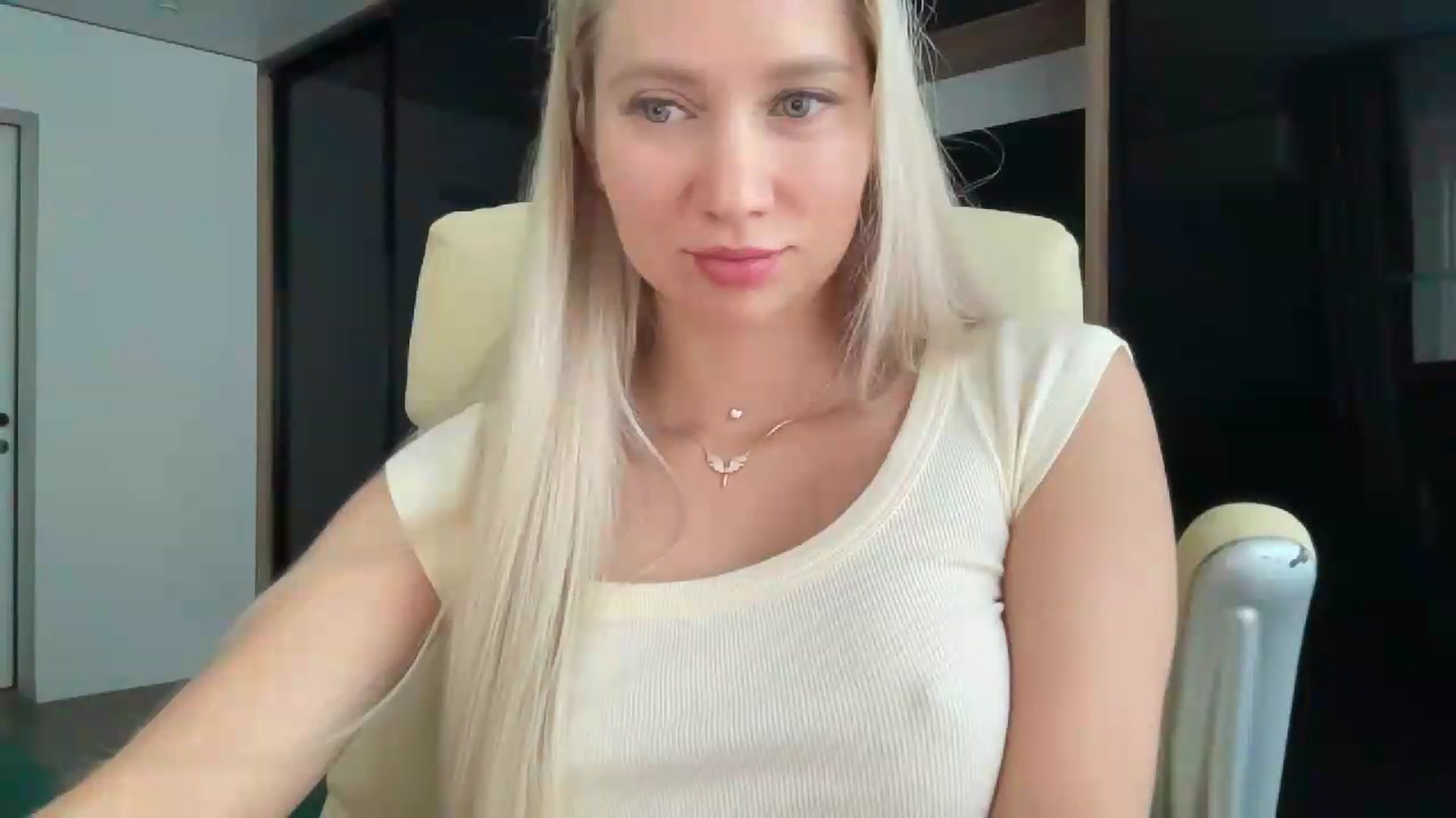 Gallery image thumbnail from Miss_Sylvia's myfreecams stream on, 09/05/2026, 16:16 image 7 of 20
