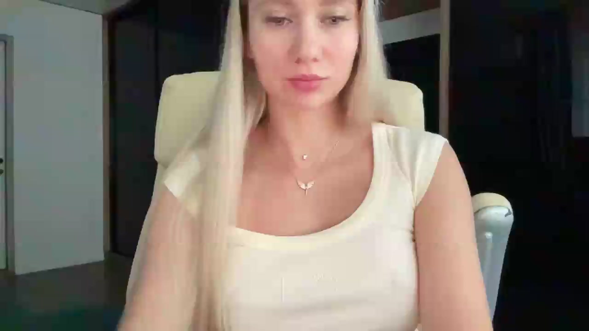 Gallery image thumbnail from Miss_Sylvia's myfreecams stream on, 09/05/2026, 16:32 image 9 of 20