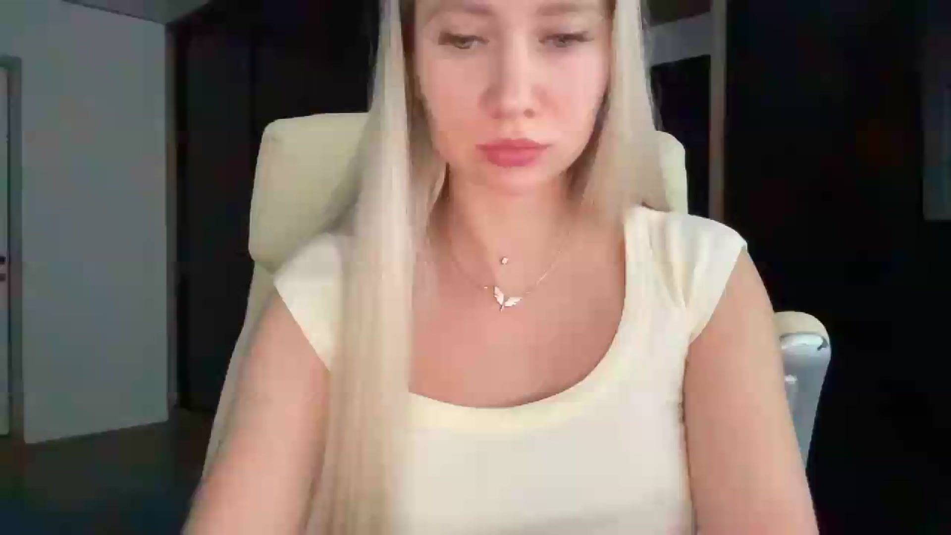 Gallery image thumbnail from Miss_Sylvia's myfreecams stream on, 09/05/2026, 16:32 image 19 of 20