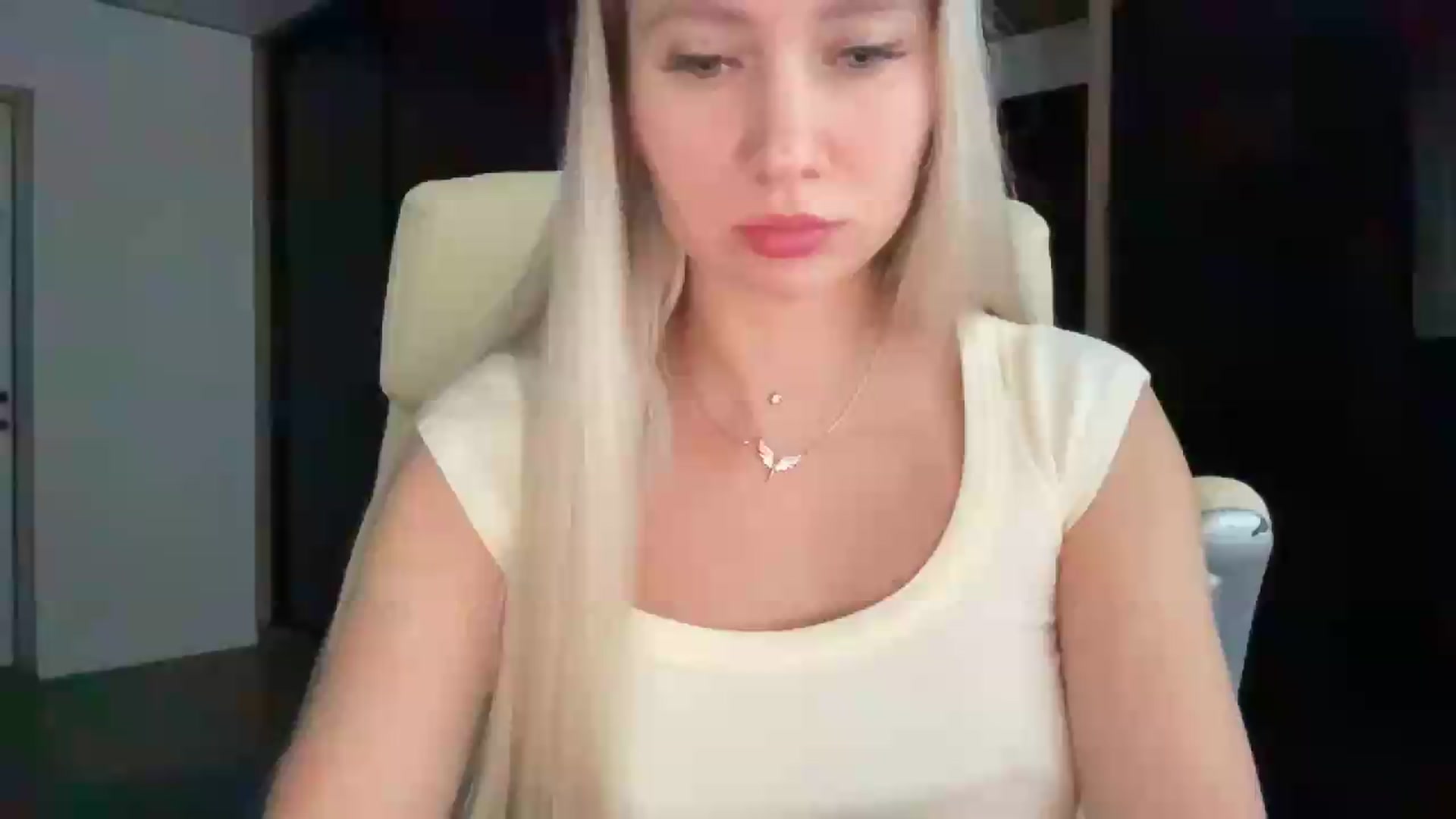 Gallery image thumbnail from Miss_Sylvia's myfreecams stream on, 09/05/2026, 16:32 image 18 of 20