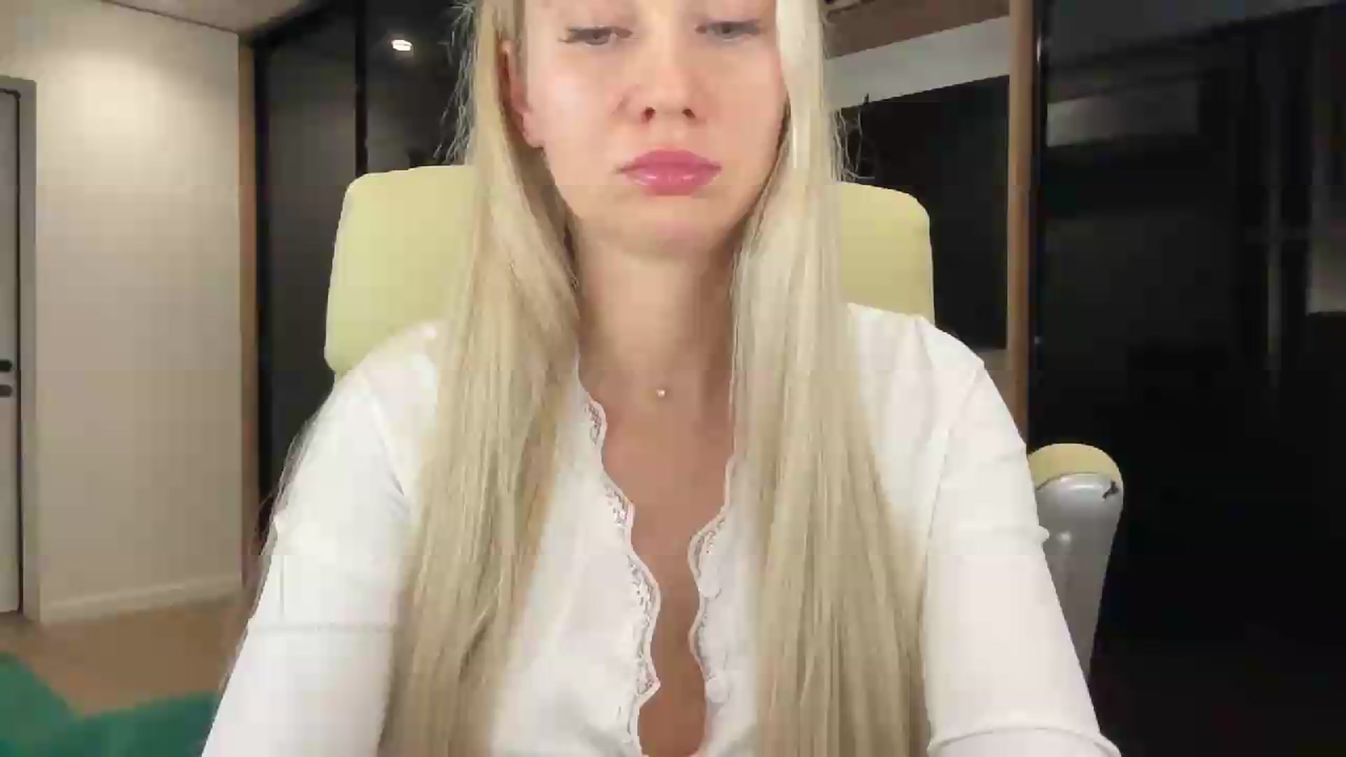 Gallery image thumbnail from Miss_Sylvia's myfreecams stream on, 09/06/2026, 18:32 image 1 of 20
